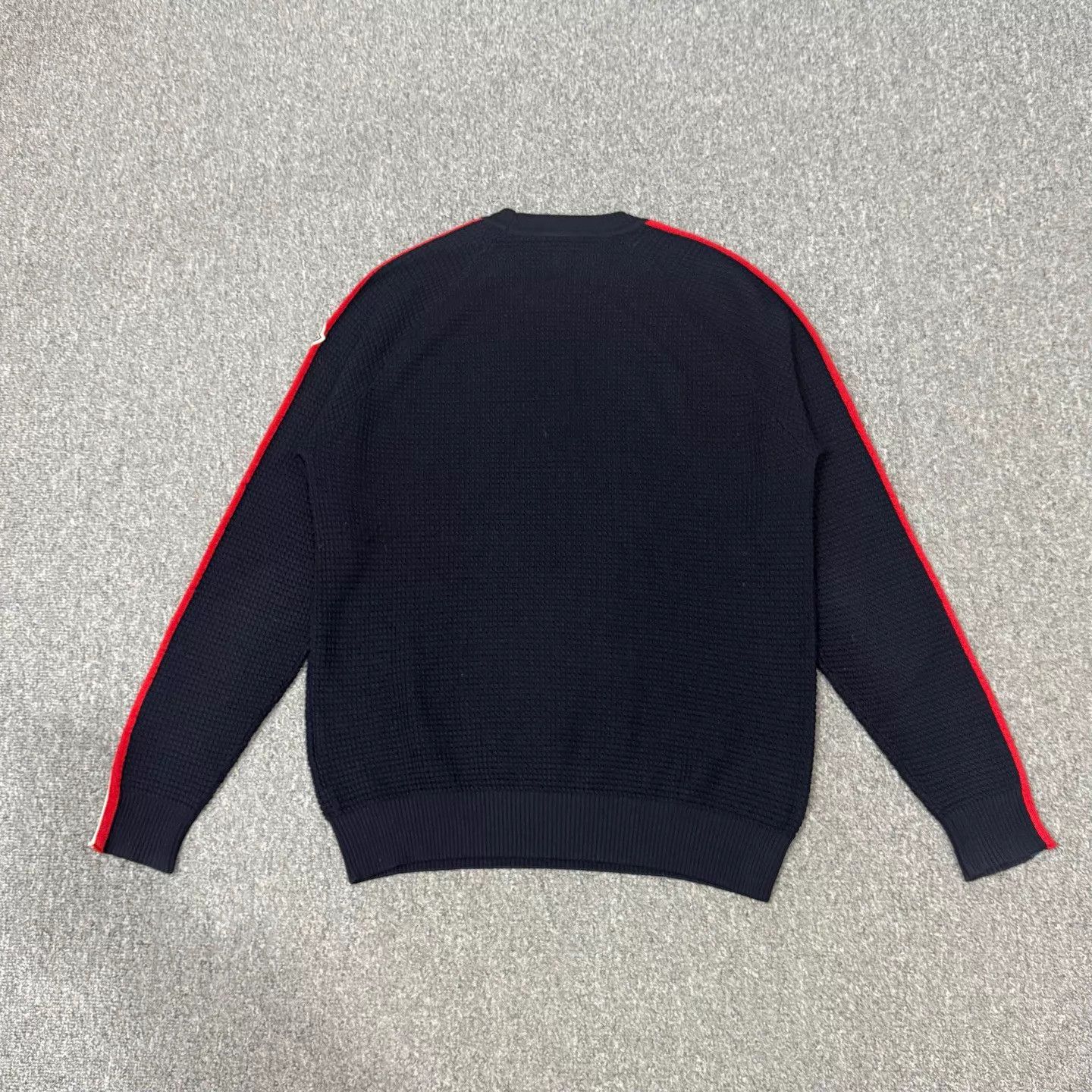 Moncler Moncler Navy Waffle Crewneck Pullover M 99 New Size US M / EU 48-50 / 2 - 2 Thumbnail