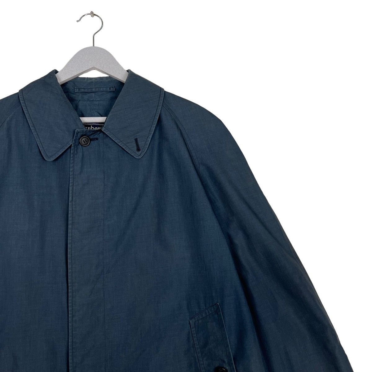Burberry 🔥 NAVY BLUE BURBERRYS TRENCH COAT MADE IN ENGLAND Size US M / EU 48-50 / 2 - 7 Thumbnail