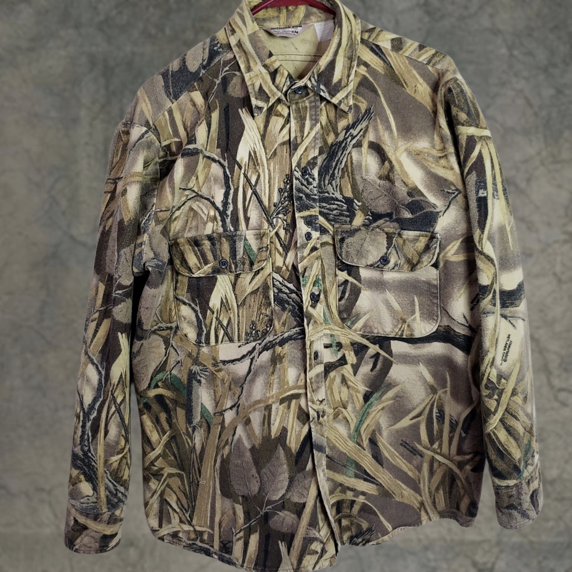 Vintage VINTAGE Winter Run Chamois Flannel Shirt Men's L Long Sleeve Faded Green Camo Button-Up Heavyweight USA Hunt Fishing Duck Blind Size US L / EU 52-54 / 3 - 1 Thumbnail