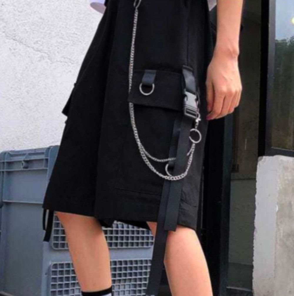 Designer × Japanese Brand × Vintage Stunning Punk Cargo Pockets Metal Chain Hippie Shorts Pants Size US 30 / EU 46 - 6 Thumbnail