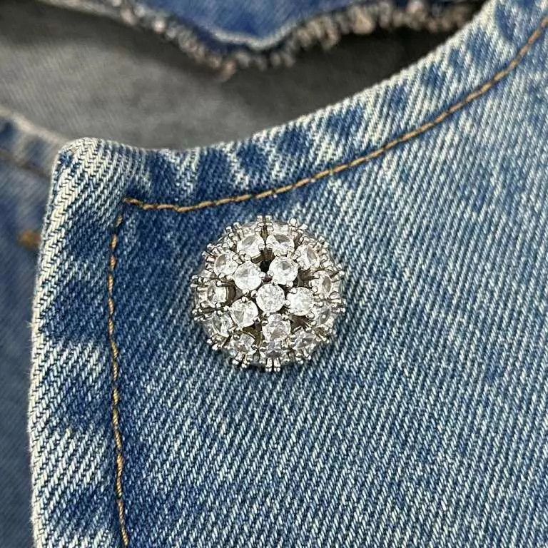 Prada PRADA Washed Blue Denim Jacket Triangle Crystal Logo Size XS / US 0-2 / IT 36-38 - 5 Thumbnail
