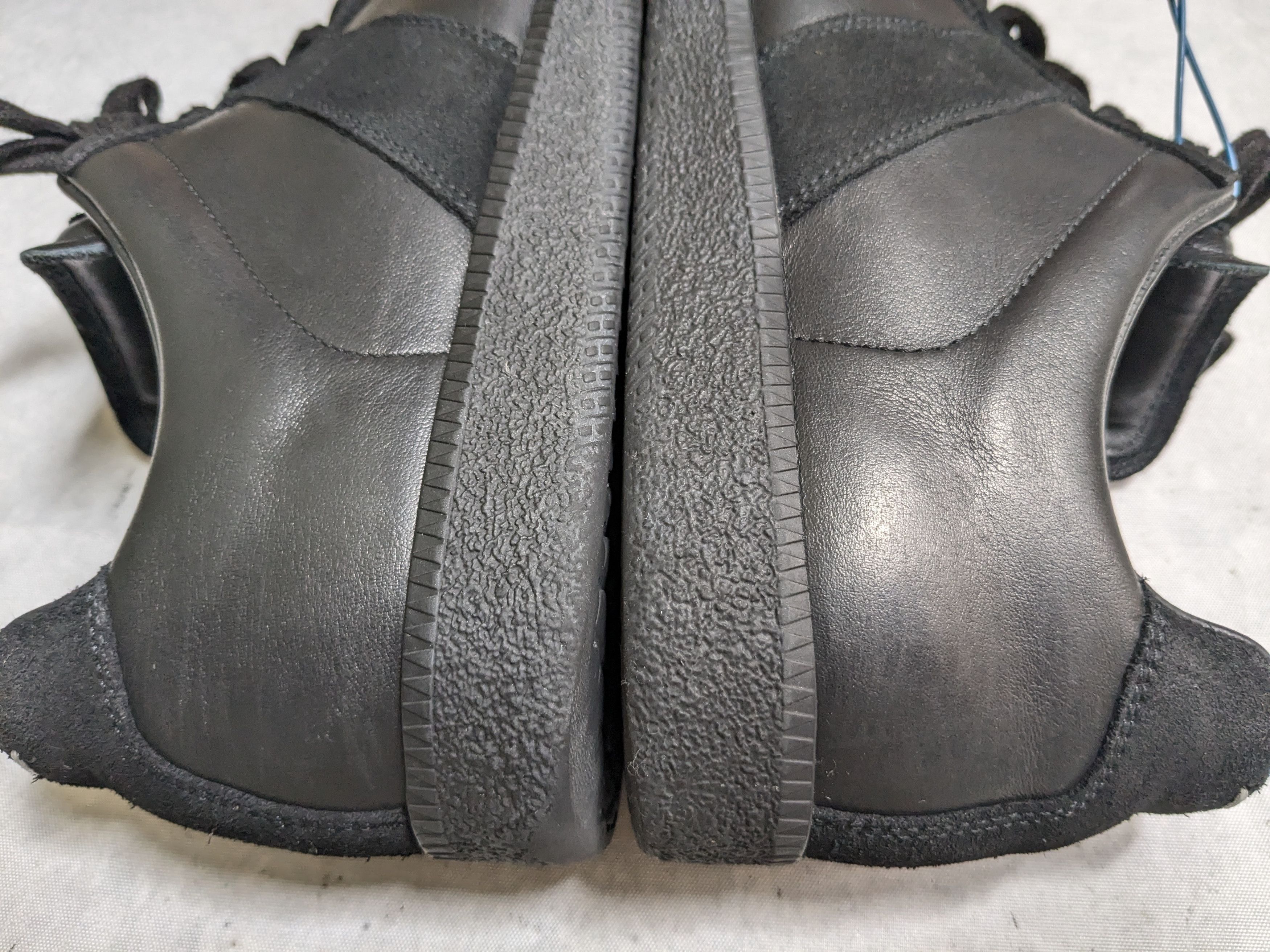 Maison Margiela Maison Margiela Replica GAT Black 9 42 Low Tops Suede Size US 9 / EU 42 - 9 Thumbnail