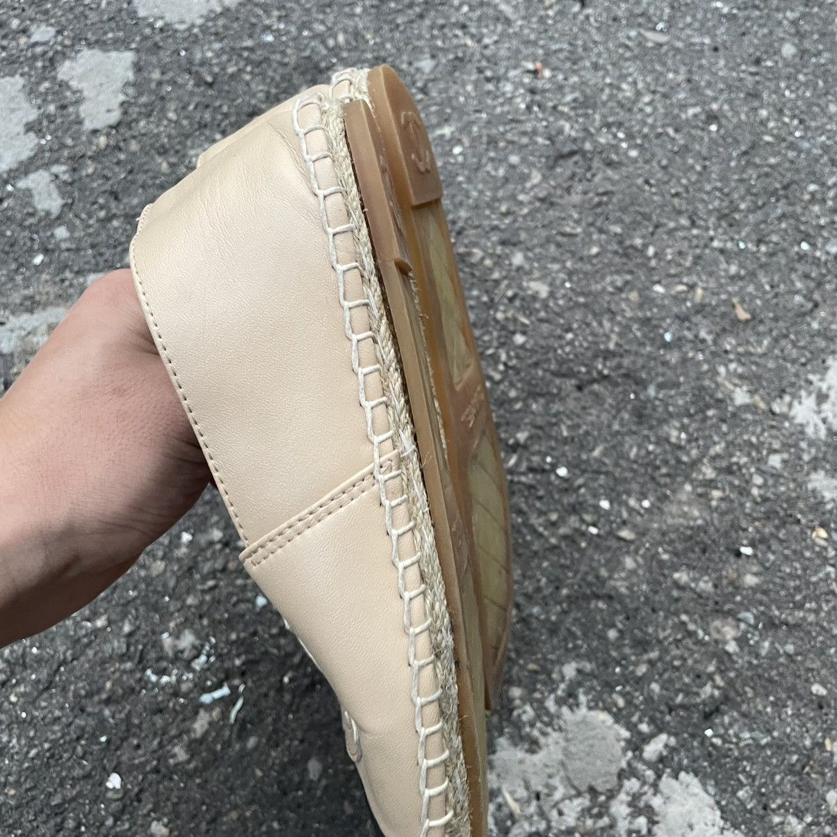 Vintage 💥GRAIL💥 Chanel Espadrilles beige Leather ballet shoes boots Size US 7 / IT 37 - 6 Thumbnail