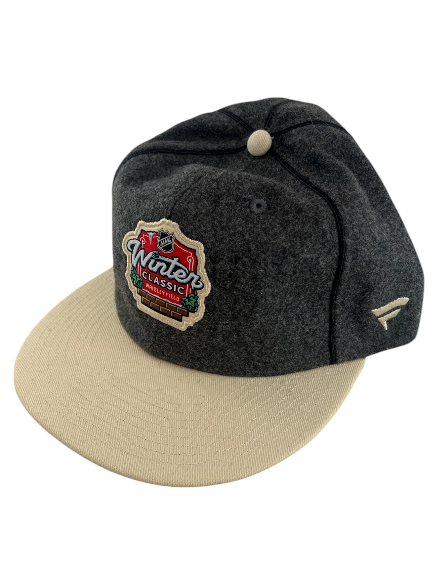 NHL Blackhawks 2025 NHL Winter Classic Hat Fanatics Gray Wrigley Size ONE SIZE - 5 Thumbnail