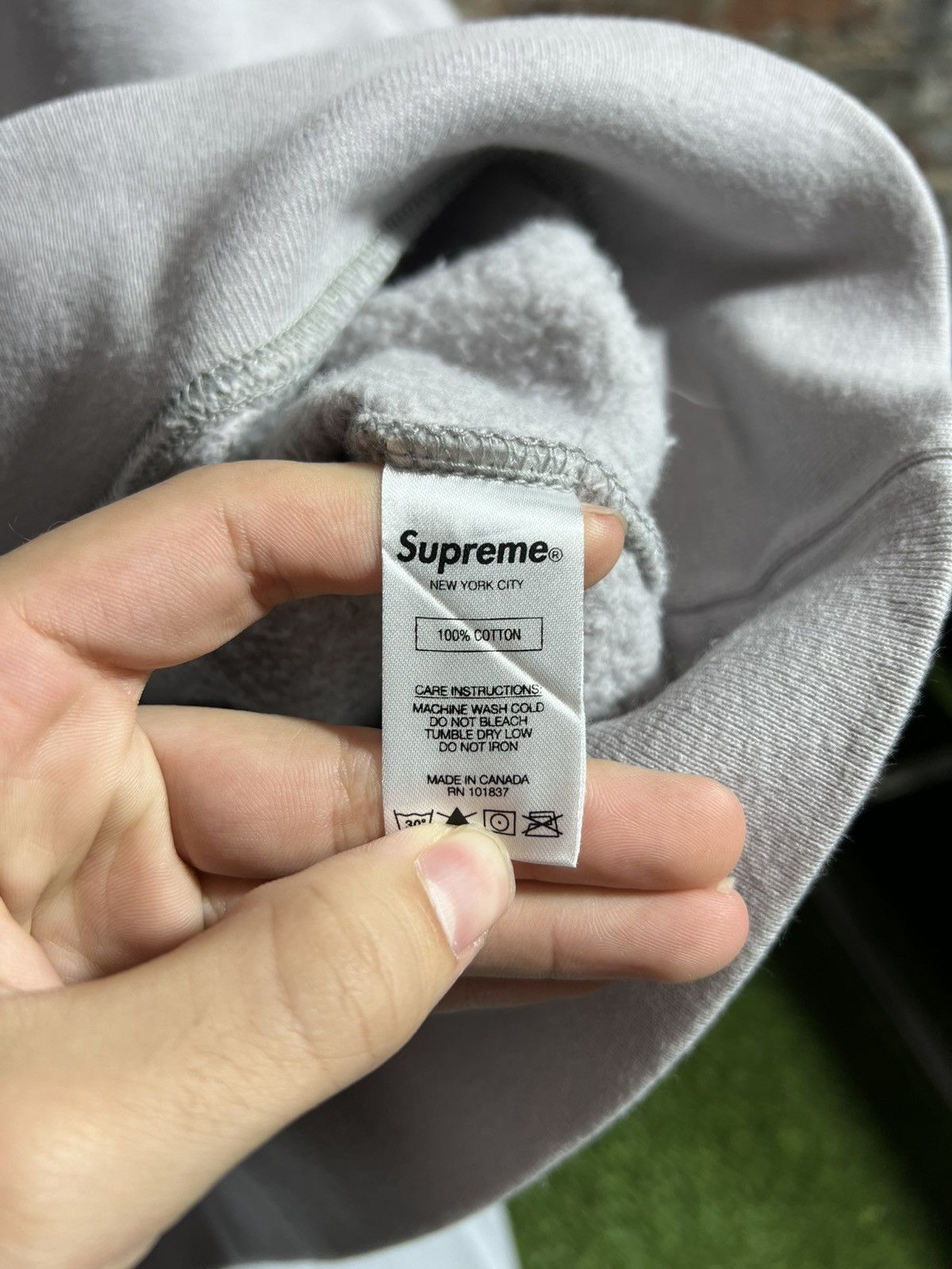 Supreme Supreme Gonz Logo Crewneck Size US XL / EU 56 / 4 - 6 Thumbnail