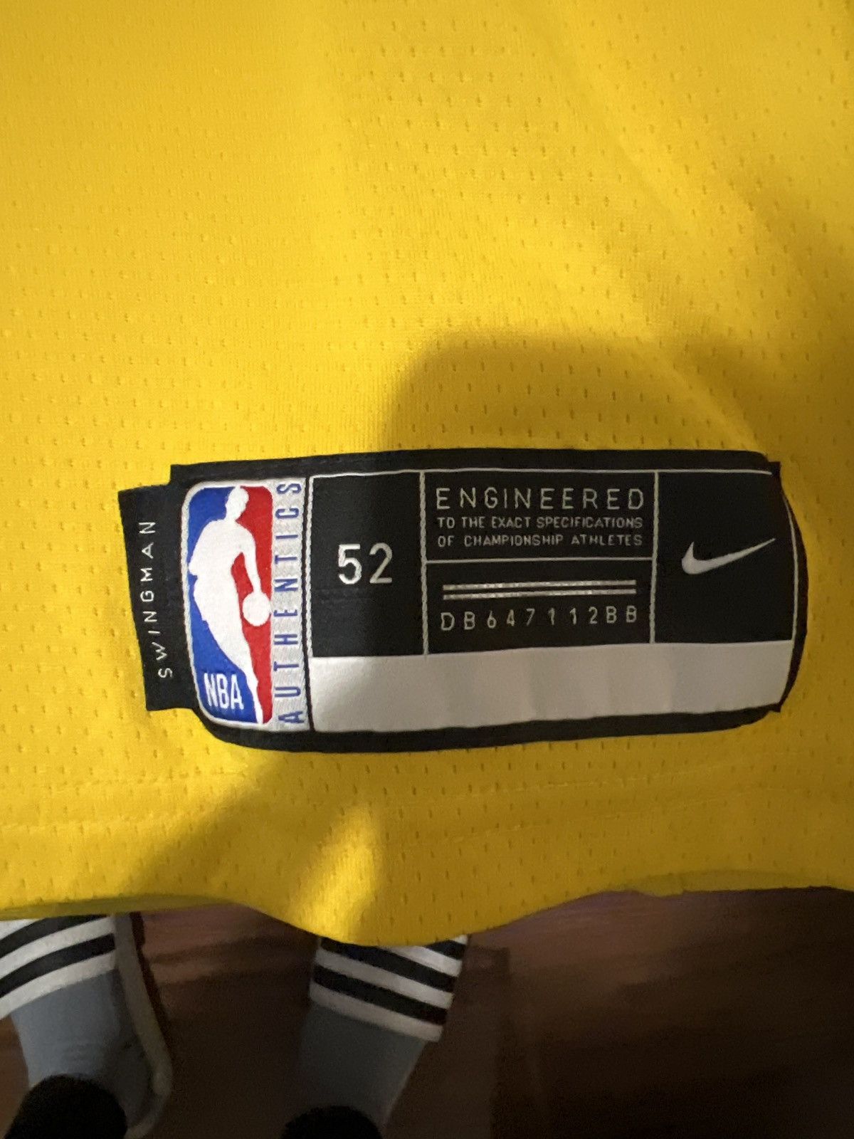 NBA × Nike Lakers Russel Westbrook yellow jersey Size US XL / EU 56 / 4 - 4 Thumbnail