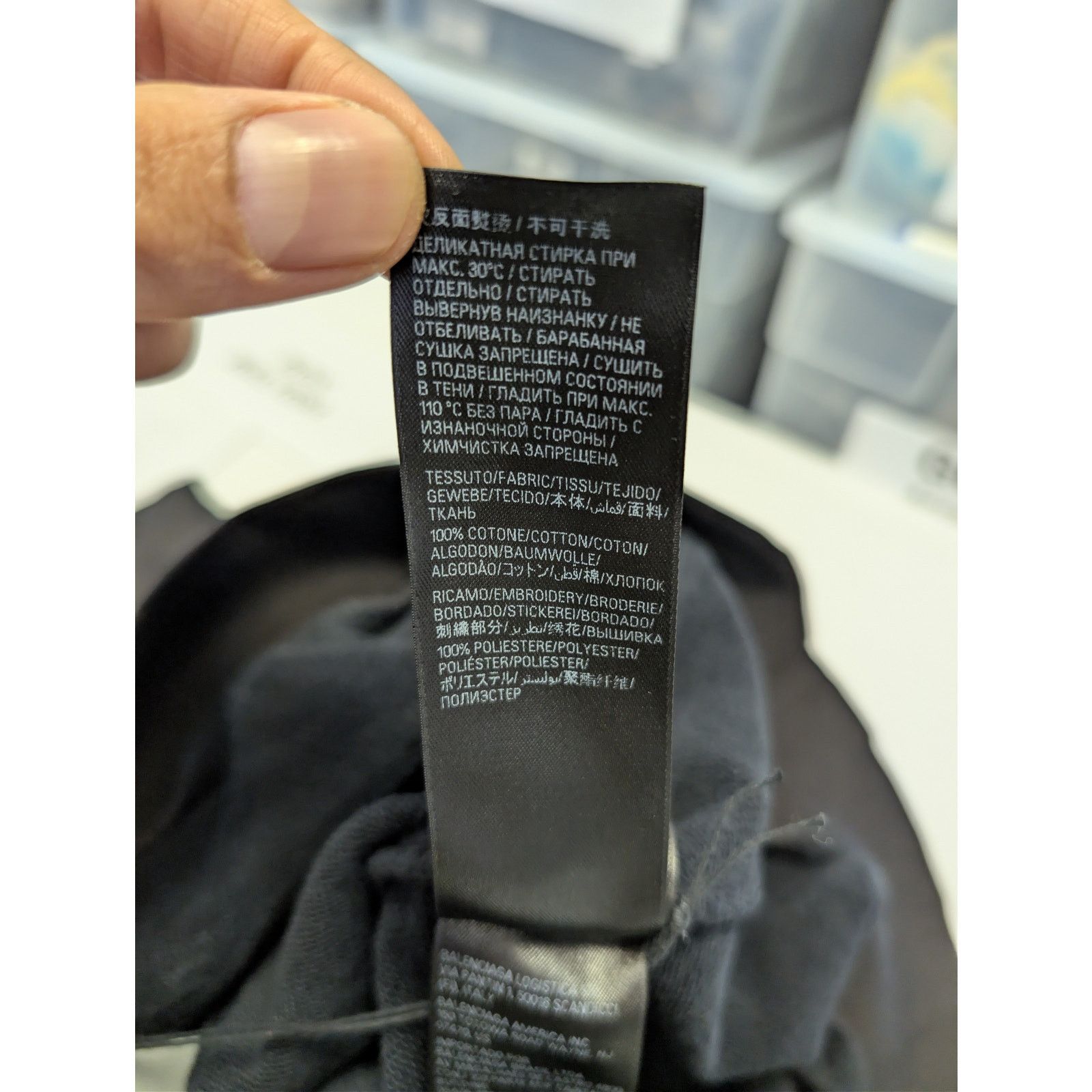 Balenciaga o1rshd1 Beverly Hills Oversized Hoodie in Black Size US M / EU 48-50 / 2 - 19 Thumbnail