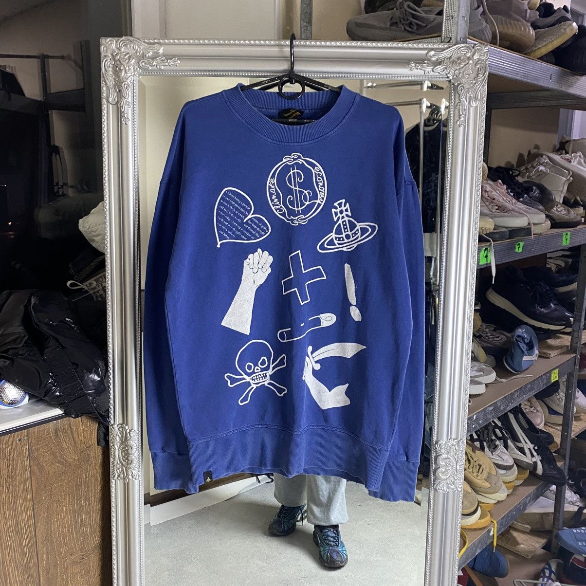 Vivienne Westwood Vintage Vivienne Westwood Sweatshirt Y2K men's size L Size US L / EU 52-54 / 3 - 1 Thumbnail
