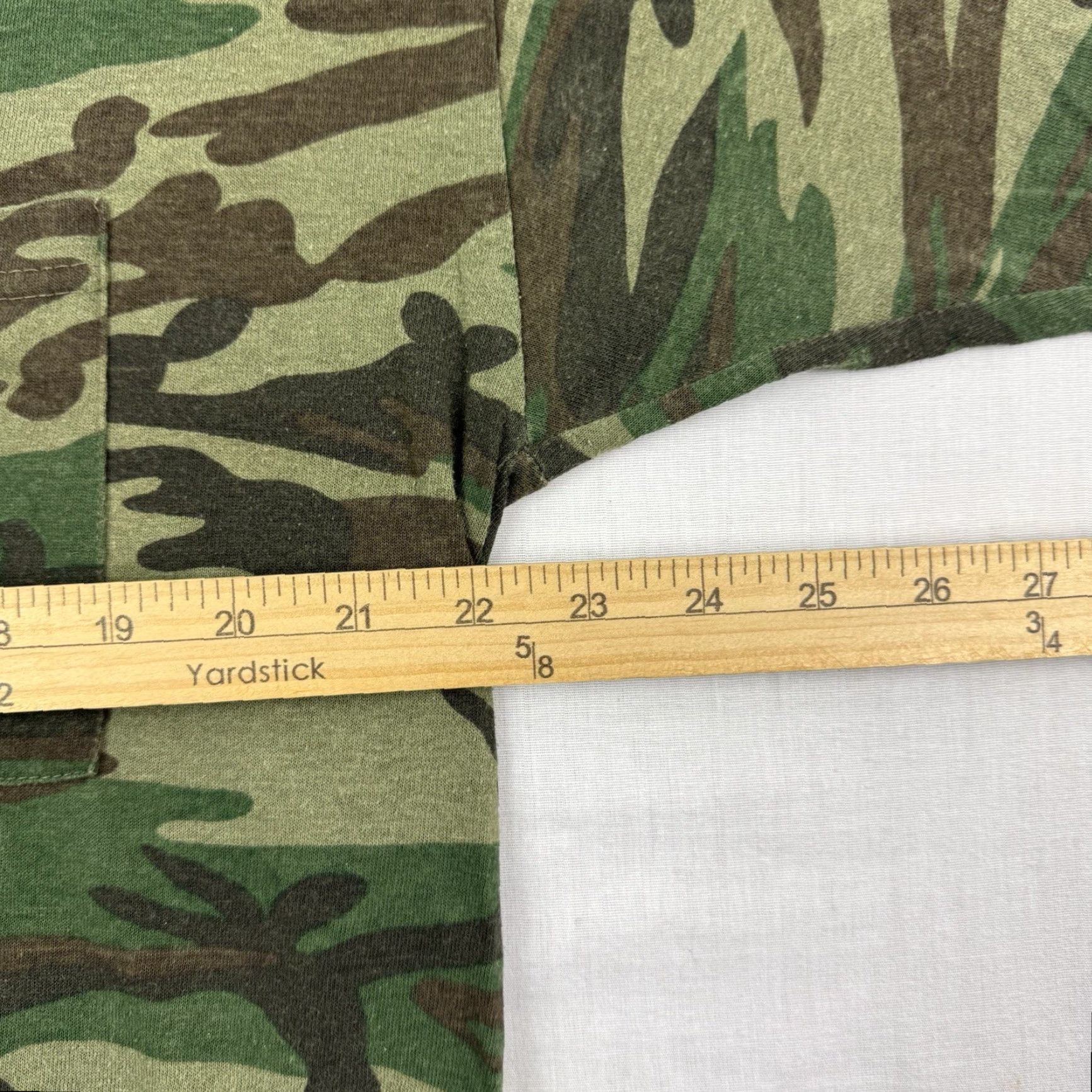 Imperial VINTAGE Imperial Camouflage T-Shirt Adult Large Shirt Men L Green 90s Hipster Military Outdoor USA Size US L / EU 52-54 / 3 - 7 Thumbnail