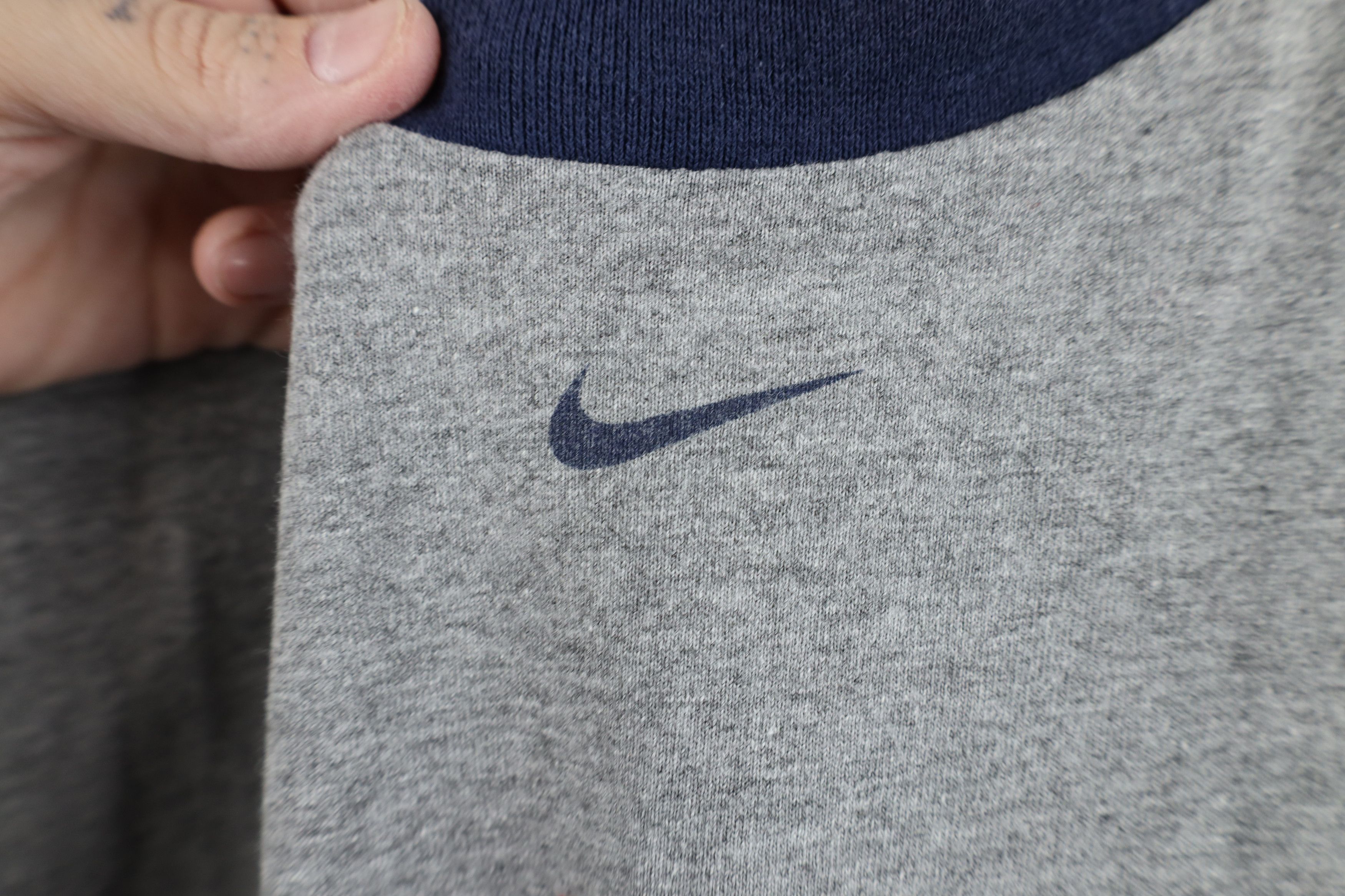 Nike Vintage Nike Swoosh Detroit Pistons Ringer T-Shirt Gray Size US XL / EU 56 / 4 - 6 Thumbnail