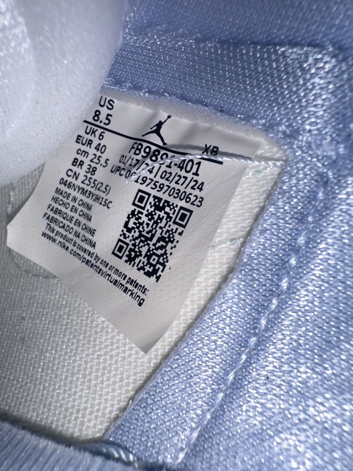 Nike Wmns Air Jordan 1 “Method of Make” Hydrogen Size US 8.5 / EU 41-42 - 3 Thumbnail