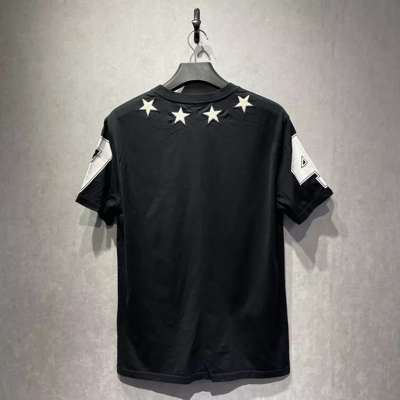 Givenchy Givenchy Five-pointed Star Pattern Printed Short Sleeve Size US XL / EU 56 / 4 - 2 Thumbnail