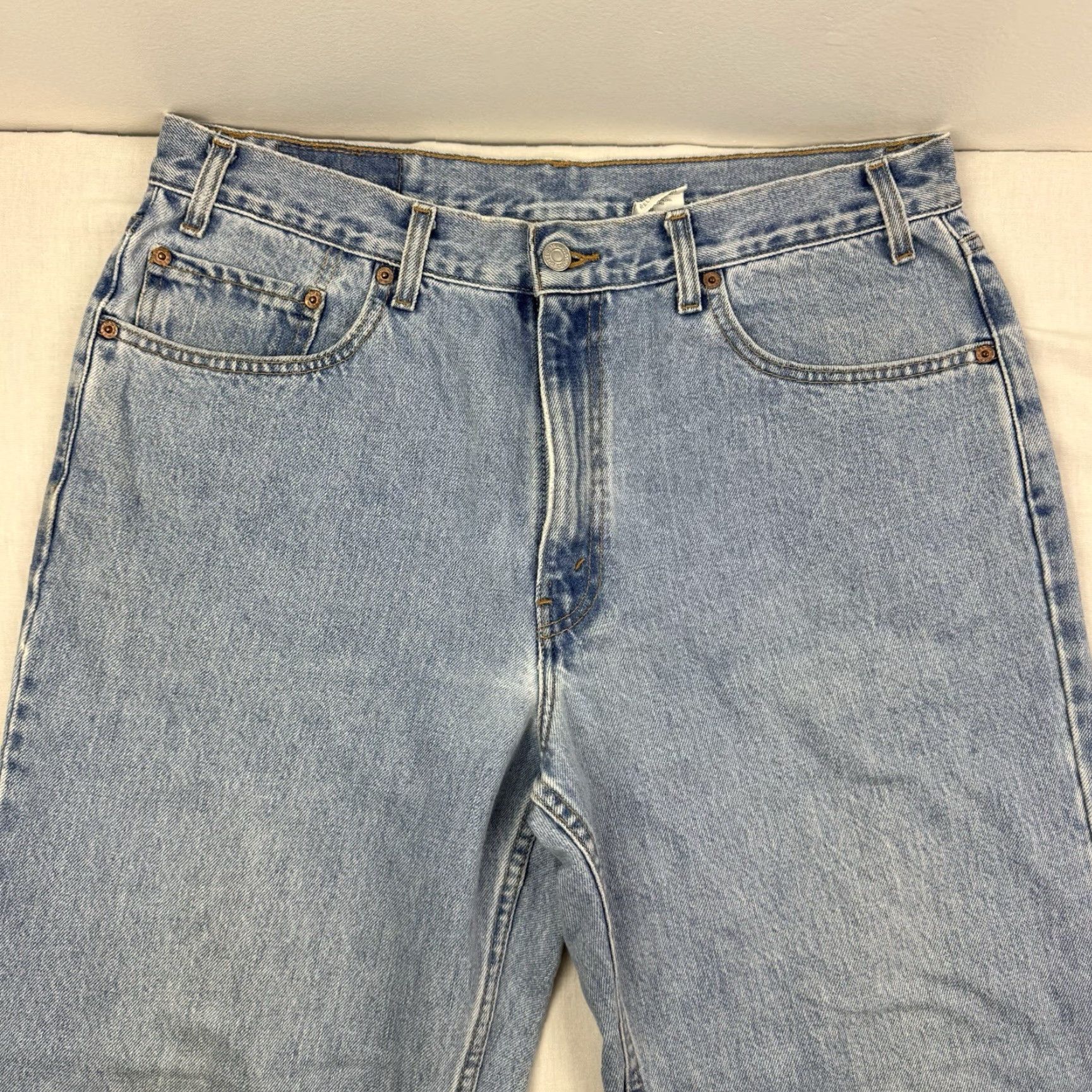 Levi's VINTAGE Levi's 550 Jeans Mens Adult 36x30 Relaxed Light Wash 90s Hipster Straight Blue Cotton Size US 36 / EU 52 - 4 Thumbnail
