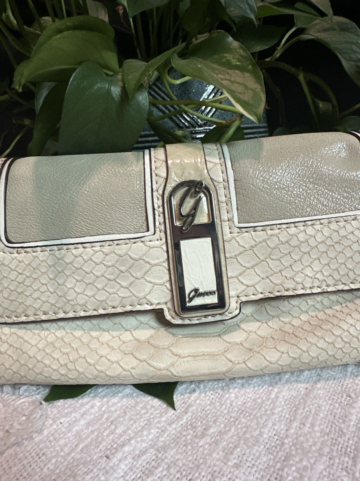 Guess Vintage Guess Clutch Size ONE SIZE - 5 Thumbnail