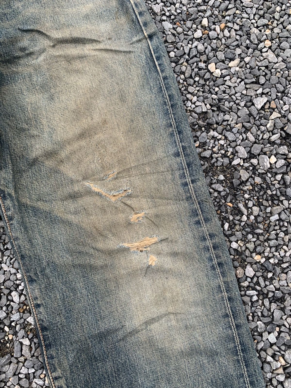 Edwin VINTAGE EDWIN 505 SELVEDGE BAGGY RUSTY DISTRESSED DENIM Size US 28 / EU 44 - 14 Thumbnail