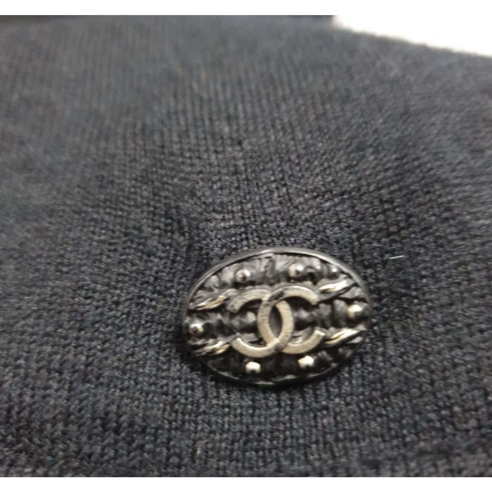 Chanel CHANEL 18A Cashmere Knit Leaf Embroidered Sweater Sz.40 Size M / US 6-8 / IT 42-44 - 4 Thumbnail