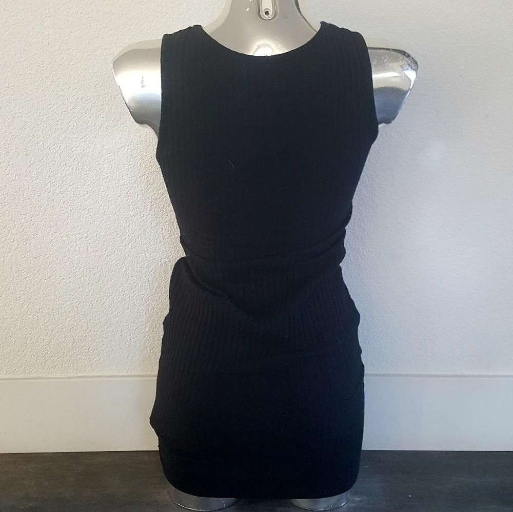Designer Black Ribbed Q Asymmetrical Mini Size M / US 6-8 / IT 42-44 - 2 Thumbnail