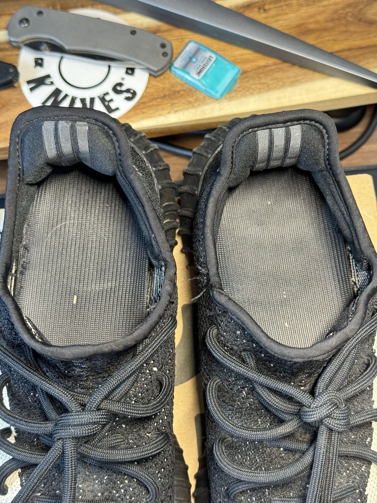 Adidas × Kanye West × Yeezy Yeezy Boost 350 V2 Oreo - 9.5M - Good Condition Size US 9.5 / EU 42-43 - 14 Thumbnail