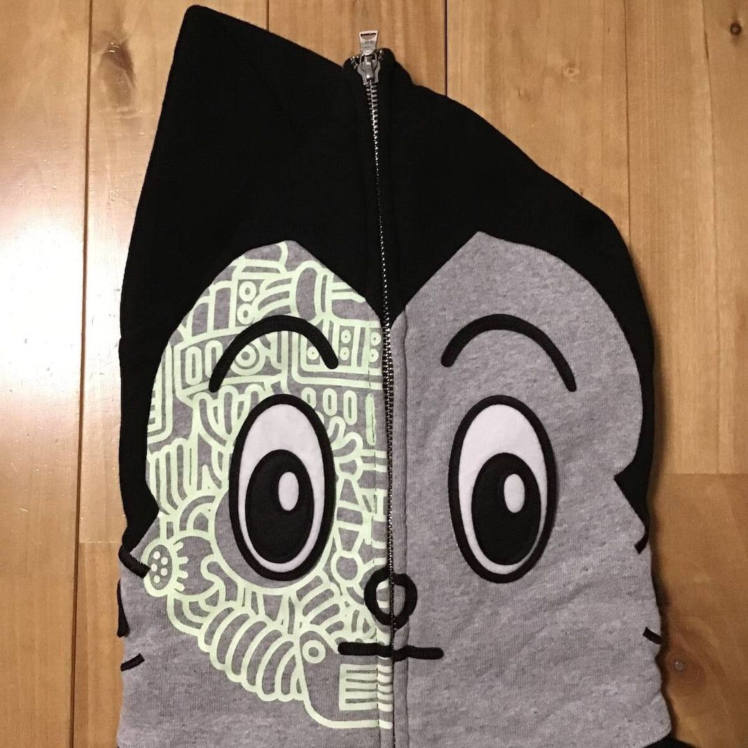Bape 💫Glow in the dark💫 BAPE × Astro Boy full zip hoodie APE Size US M / EU 48-50 / 2 - 4 Thumbnail