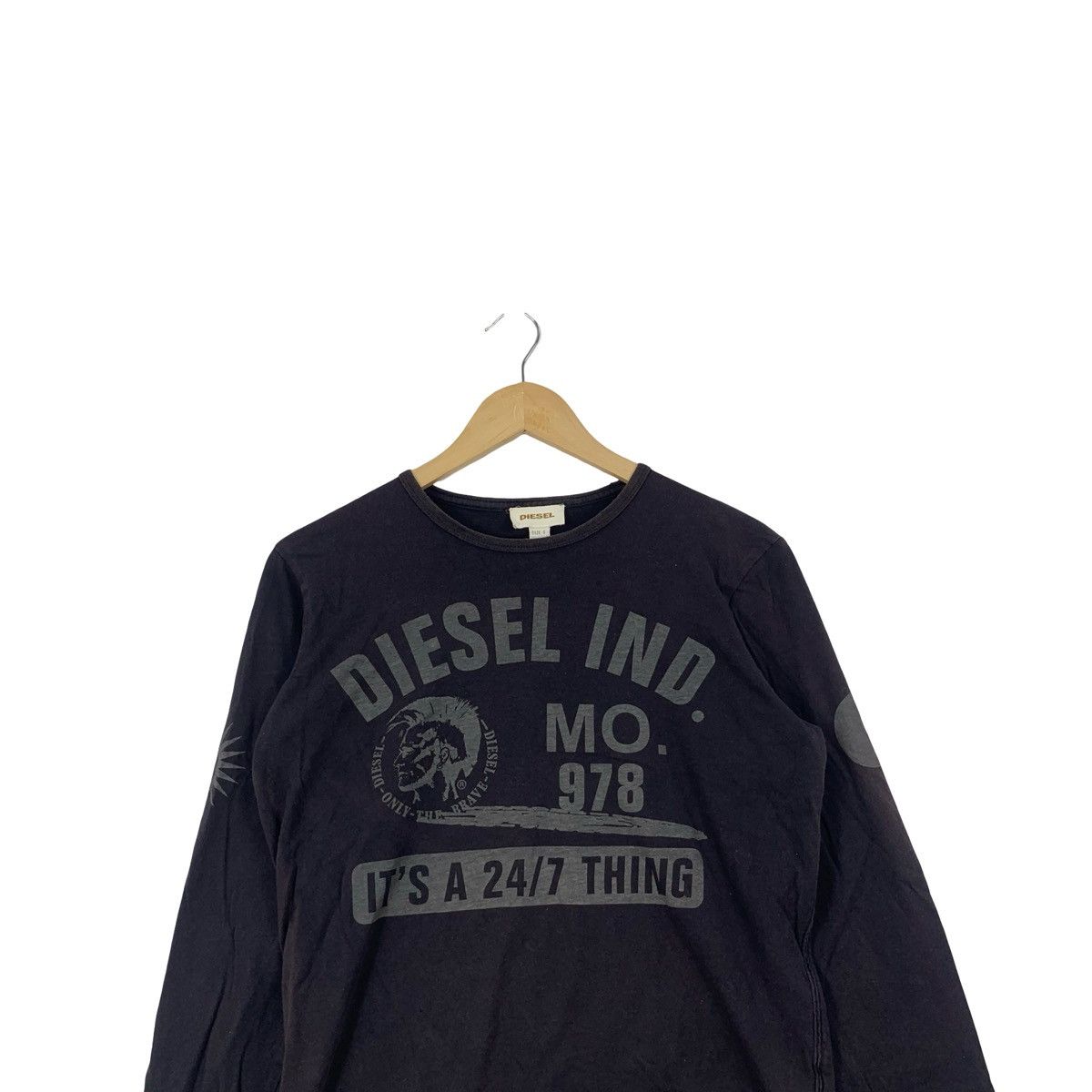 Diesel DIESEL IND Mo 978 Collection Tee Shirt Top Long Sleeve Size US S / EU 44-46 / 1 - 2 Thumbnail