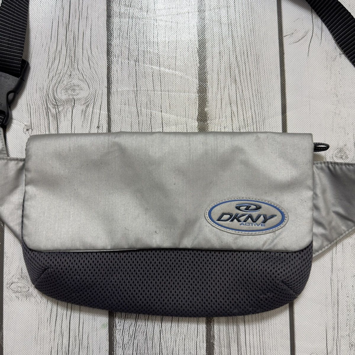 DKNY × Vintage Vintage DKNY Active bag Size ONE SIZE - 3 Thumbnail
