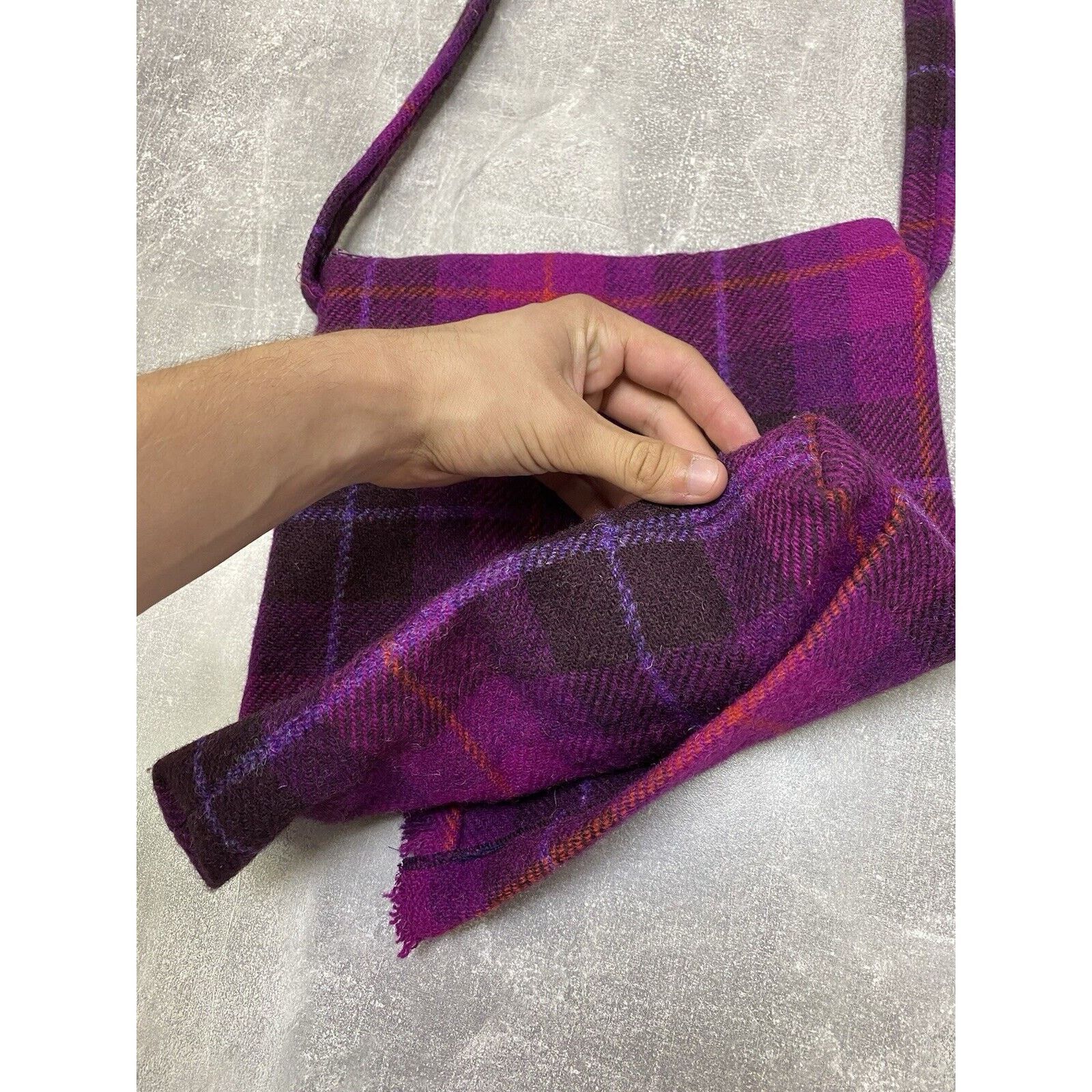 Harris Tweed × Vintage Harris Tweed Avant Garde Wool Vintage Pink Shoulders Bag Size ONE SIZE - 9 Thumbnail
