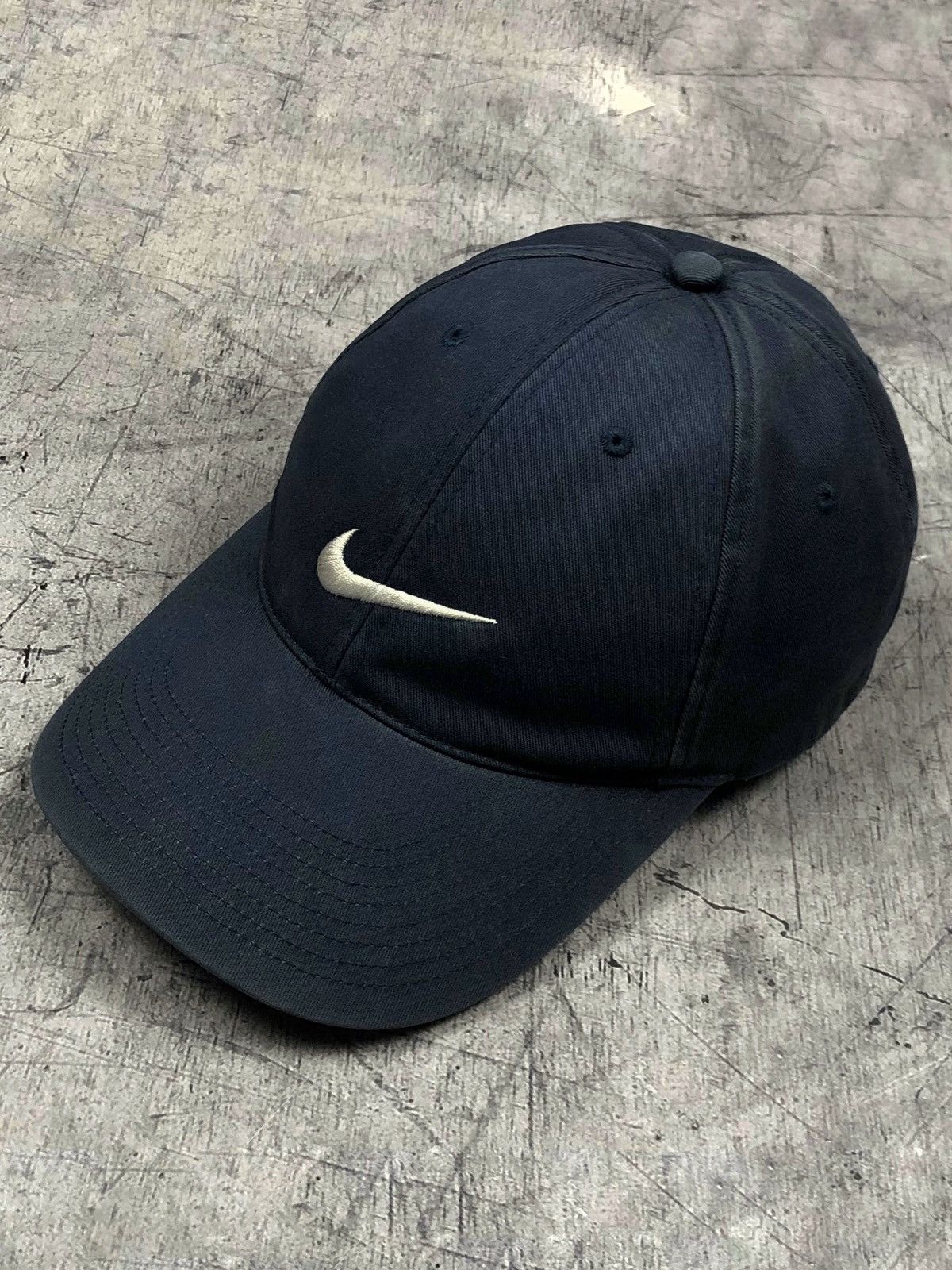 Nike Y2K Vintage Nike Cap Size ONE SIZE - 1 Thumbnail