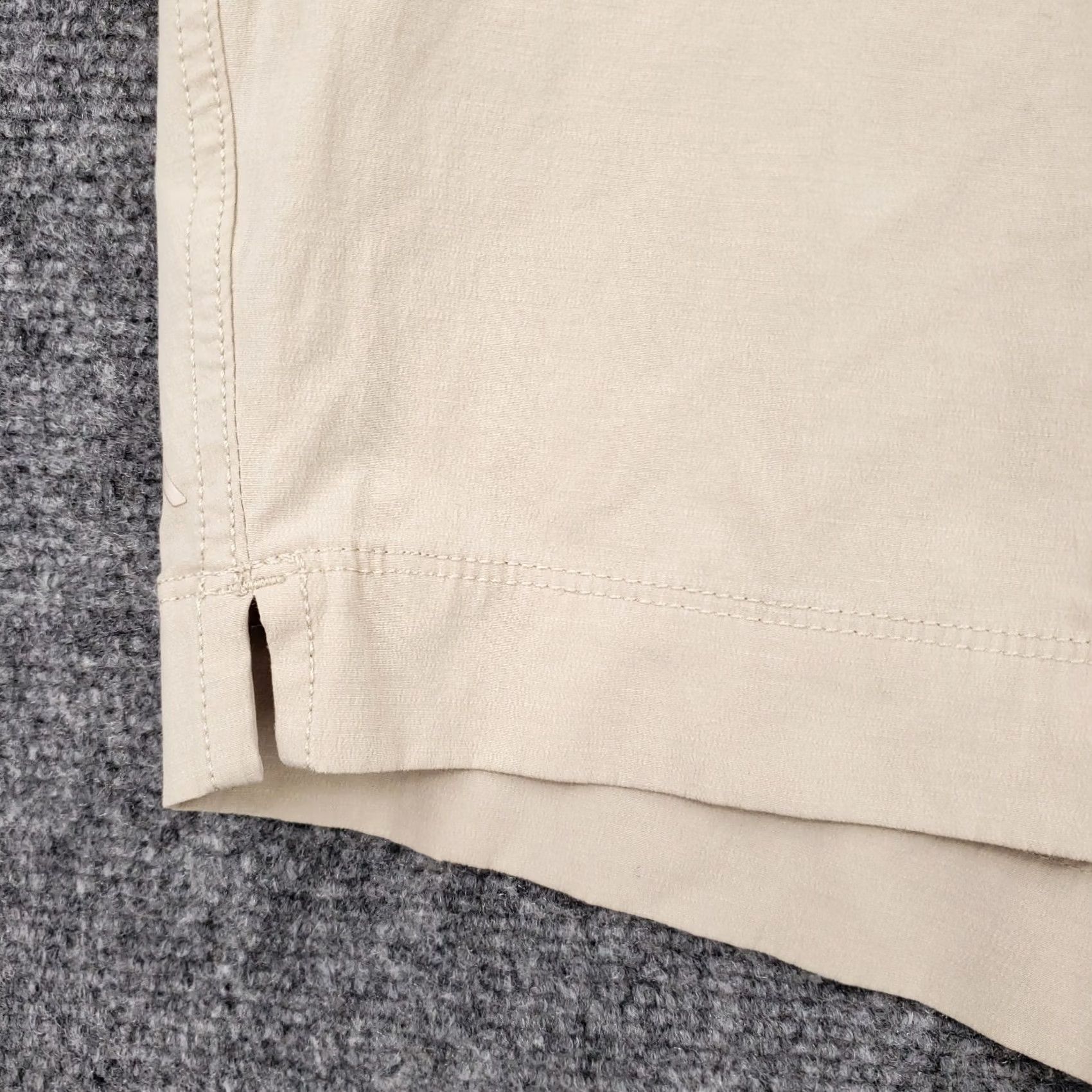 Vintage VRST Shorts Mens 40 Beige Chino Bermuda Drawstring Flat Front Stretch Preppy Size US 40 / EU 56 - 4 Thumbnail