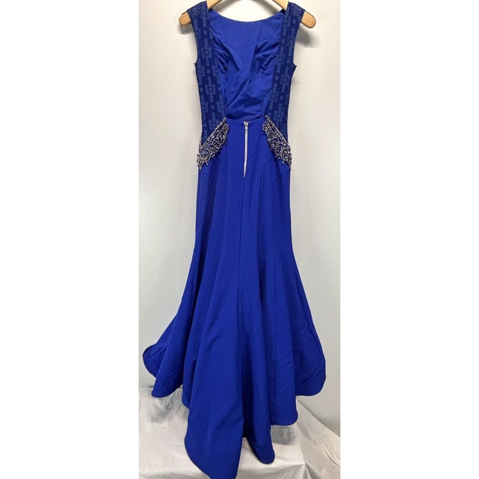 Mac Duggal Mac Duggal Women's Prom Pageant Gown Dress Size 4 Mermaid Blue Sleeveless Open Back Long Skirt Size 27" / US 4 / IT 40 - 5 Thumbnail