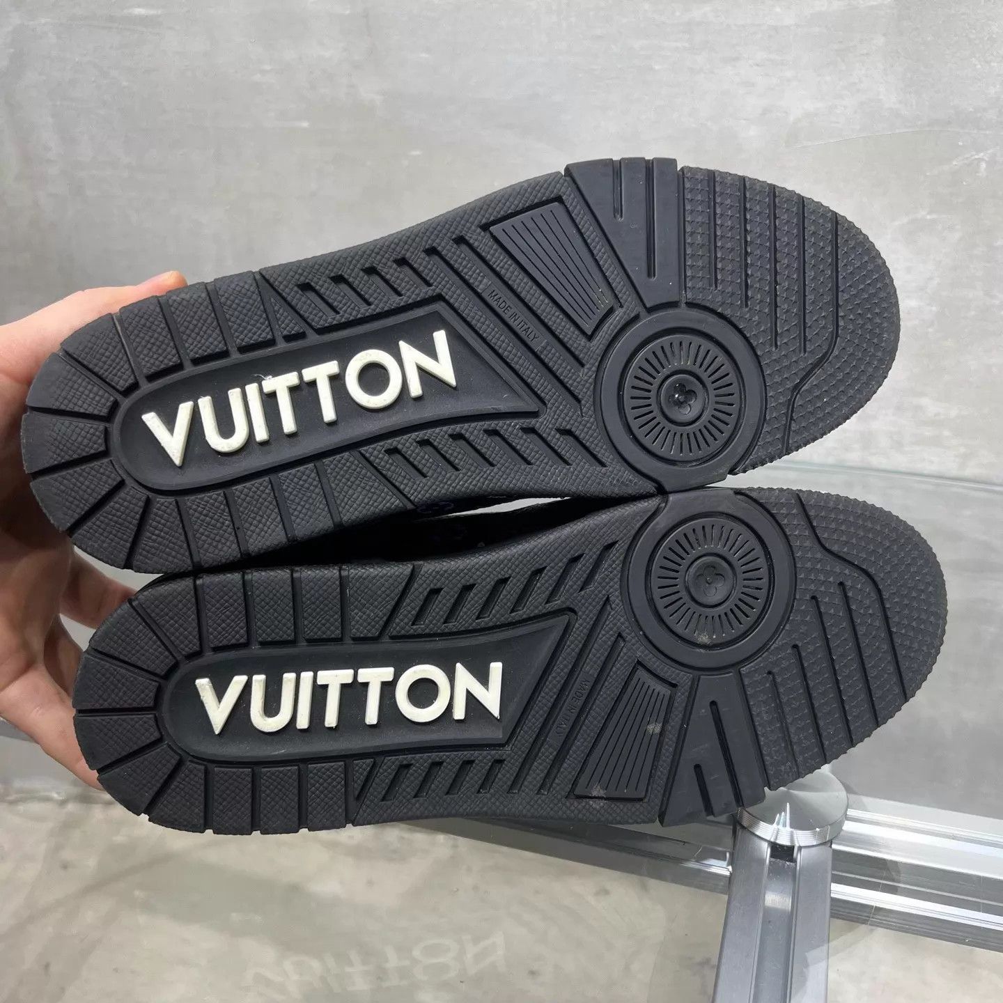 Louis Vuitton LV Trainer Takashi Murakami Black UK4/38 Size US 7.5 / IT 37.5 - 7 Thumbnail