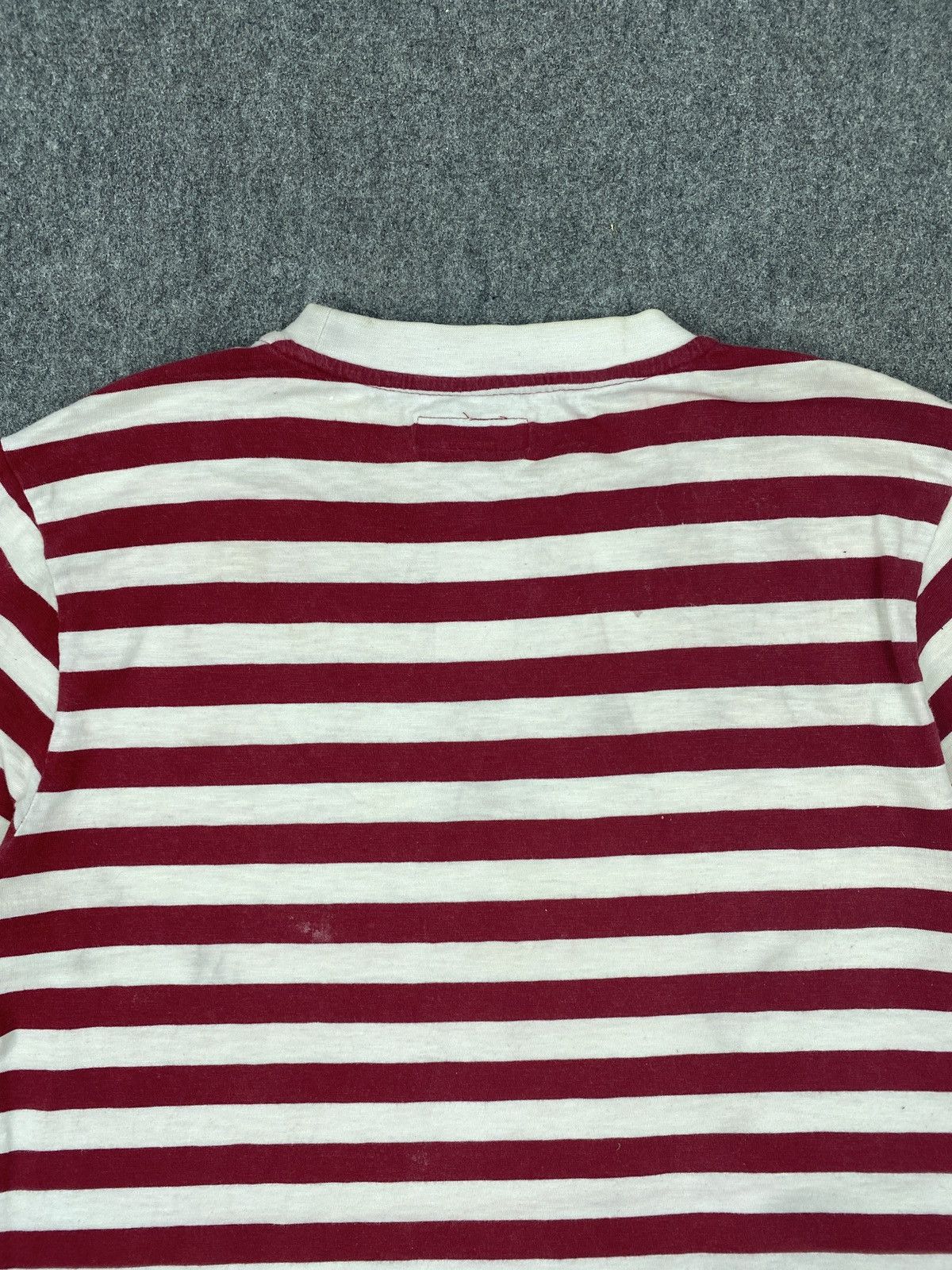 Guess Vintage Guess Center Logo Striped Tee Y2K T0022 Size US S / EU 44-46 / 1 - 4 Thumbnail