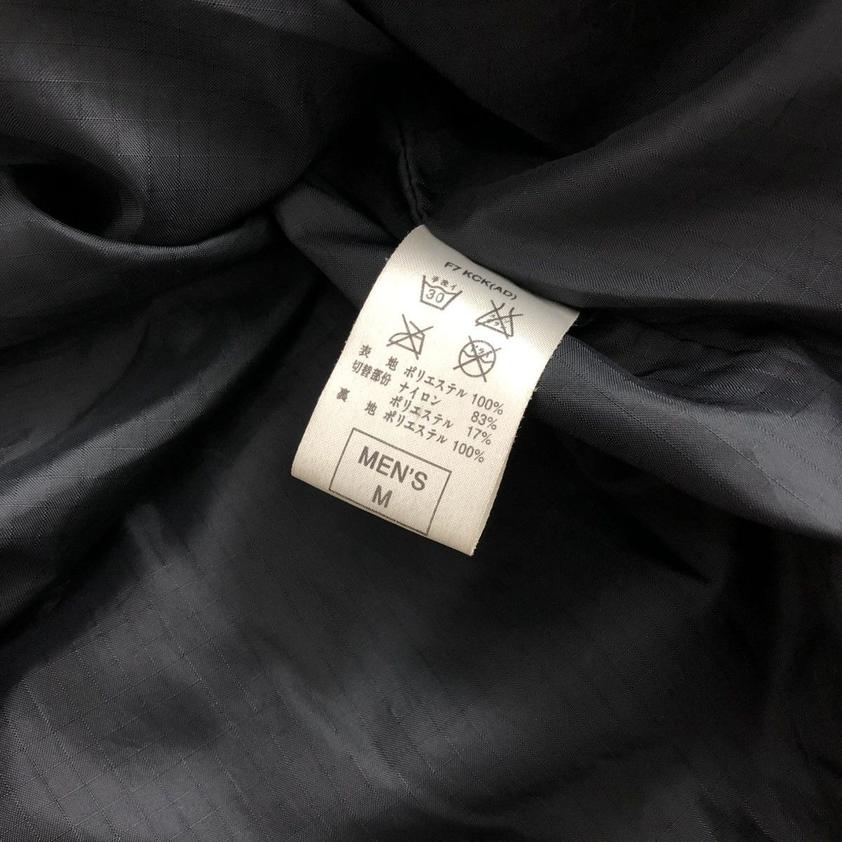 Nike Vtg Nike ACG 00s Lungs Era Waterproof Storm Fit Tech Jacket Size US M / EU 48-50 / 2 - 14 Thumbnail
