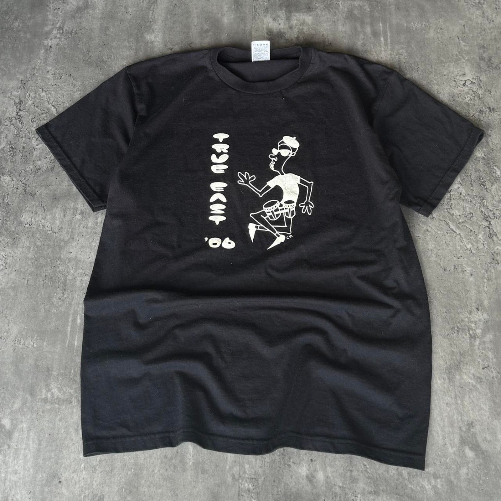 Vintage Vintage Y2K 2006 True East Black Opium Graphic Skater Shirt Size US L / EU 52-54 / 3 - 1 Thumbnail