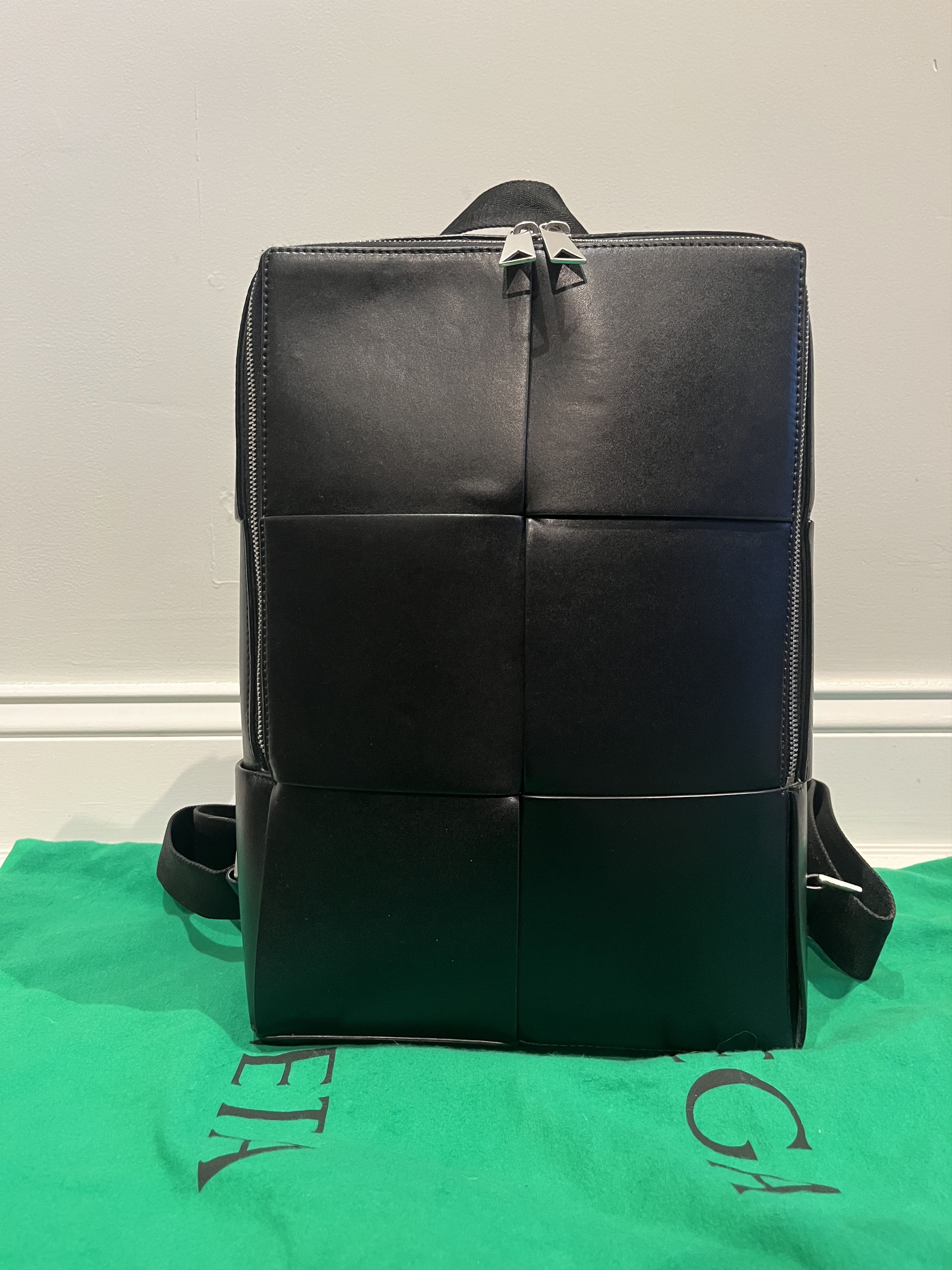 Bottega Veneta Bottega Veneta Arco Backpack Size ONE SIZE - 2 Thumbnail