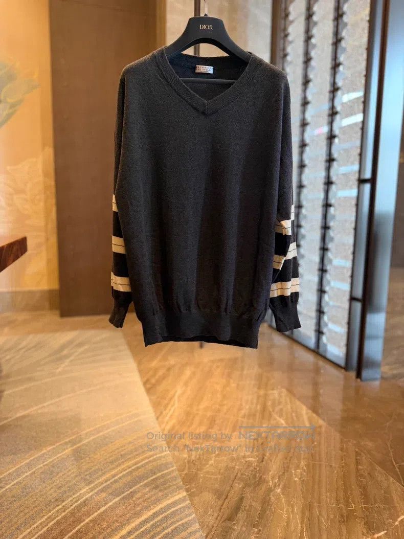 Brunello Cucinelli Brunello Cucinelli Cashmere Beaded Knit Sweater Size M / US 6-8 / IT 42-44 - 1 Thumbnail