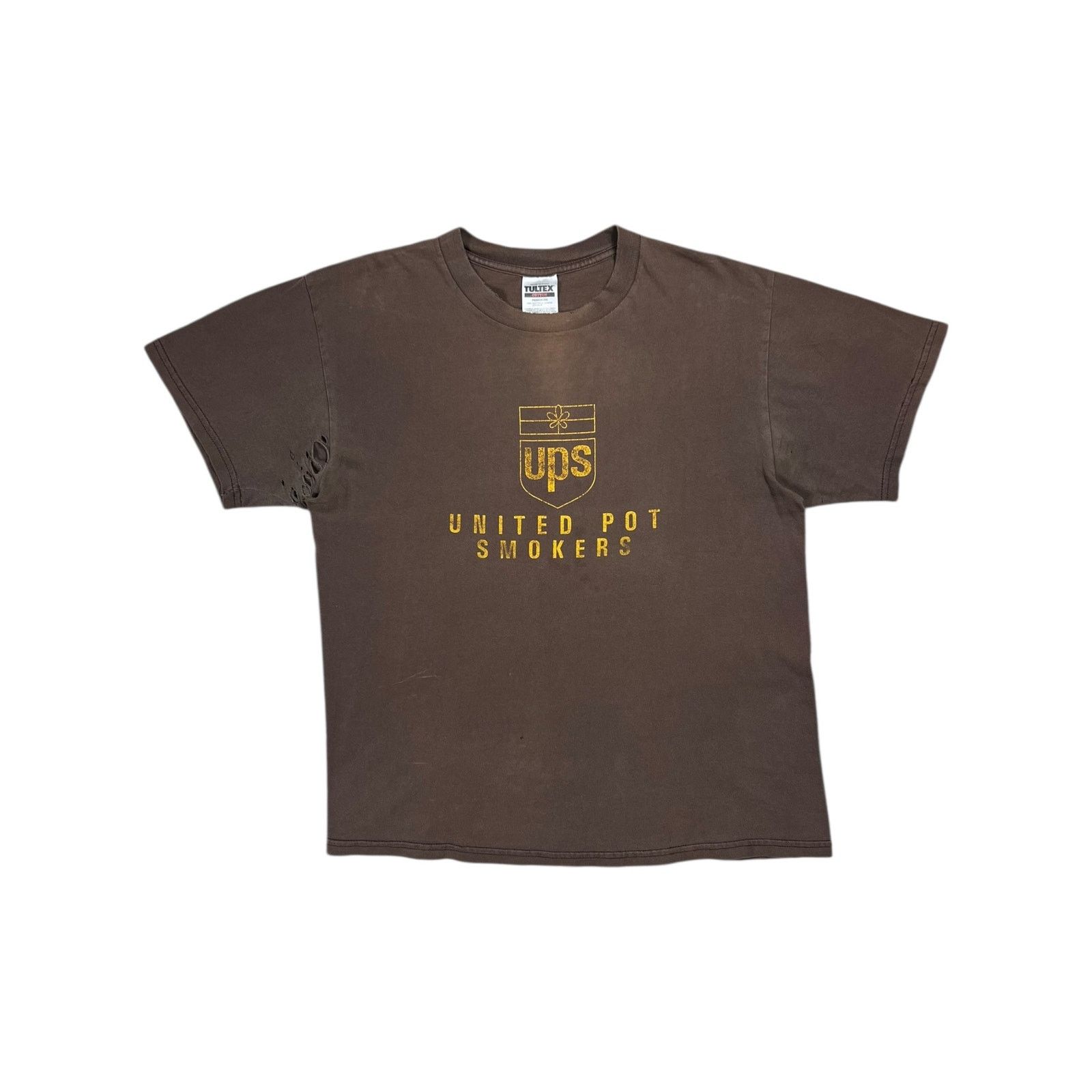 Tultex × Vintage Vintage 90s Tultex UPS United Pot Smokers faded worn tee Size US L / EU 52-54 / 3 - 1 Thumbnail