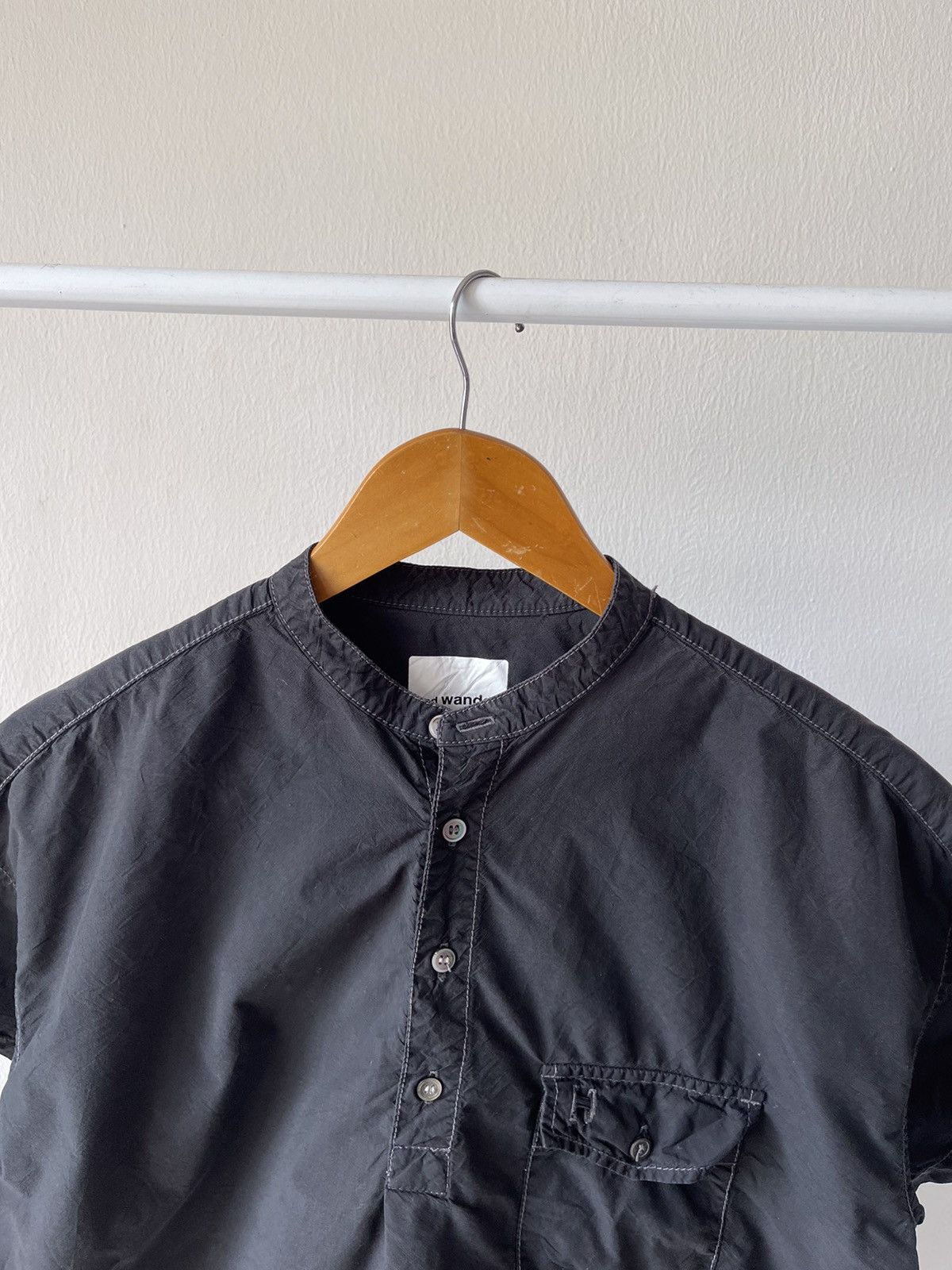 And Wander And Wender Croped SHIRT Half Button. Size US M / EU 48-50 / 2 - 6 Thumbnail