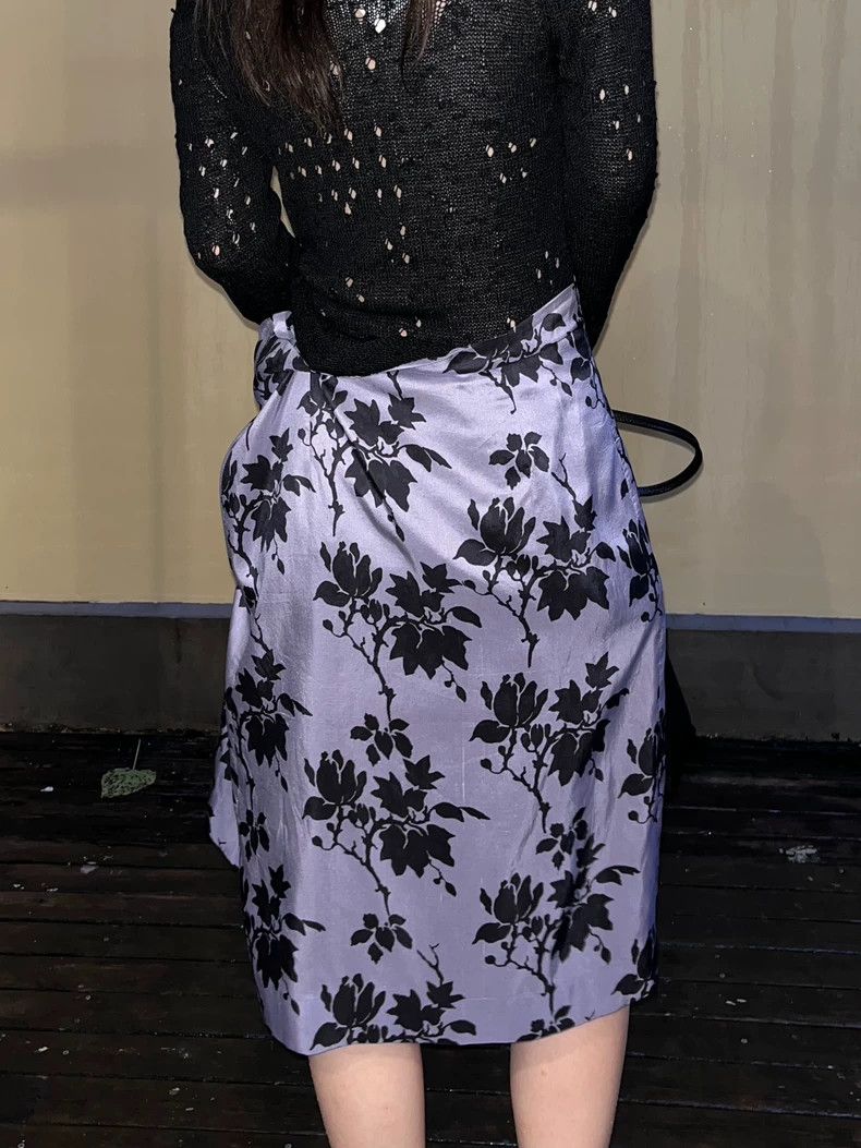 Dries Van Noten DRIES VAN NOTEN size:38 Purple printed skirt Size 42" / US 20 - 4 Thumbnail
