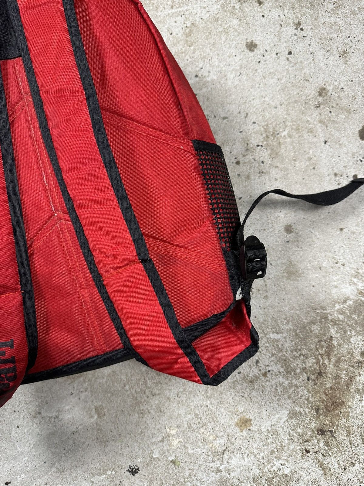 Ferrari Vintage Y2K Ferrari Red Back Pack Bag Size ONE SIZE - 9 Thumbnail