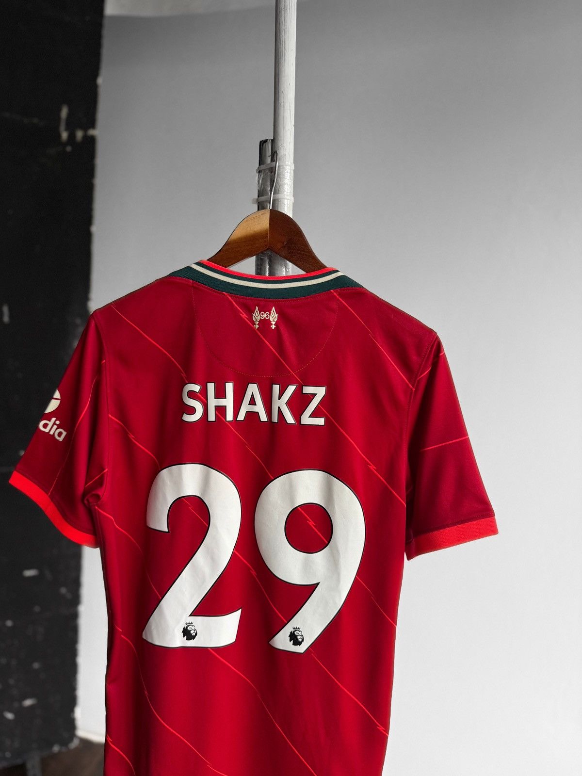 Nike Nike x FC Liverpool Authentic 2021/22 Soccer Jersey Shirt Size US M / EU 48-50 / 2 - 4 Thumbnail