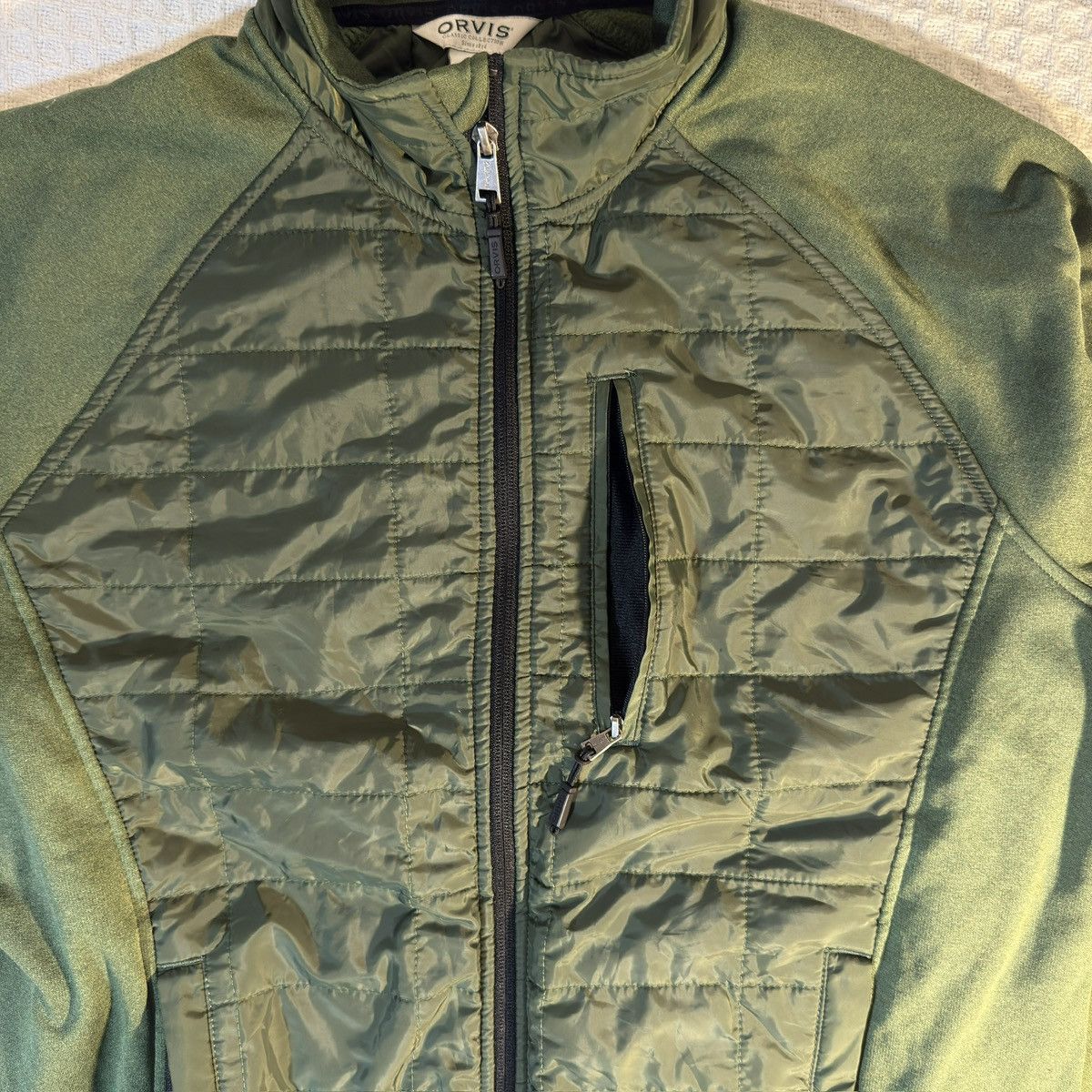 Orvis Orvis Quilted Hybrid Jacket – Olive (M) Size US M / EU 48-50 / 2 - 3 Thumbnail