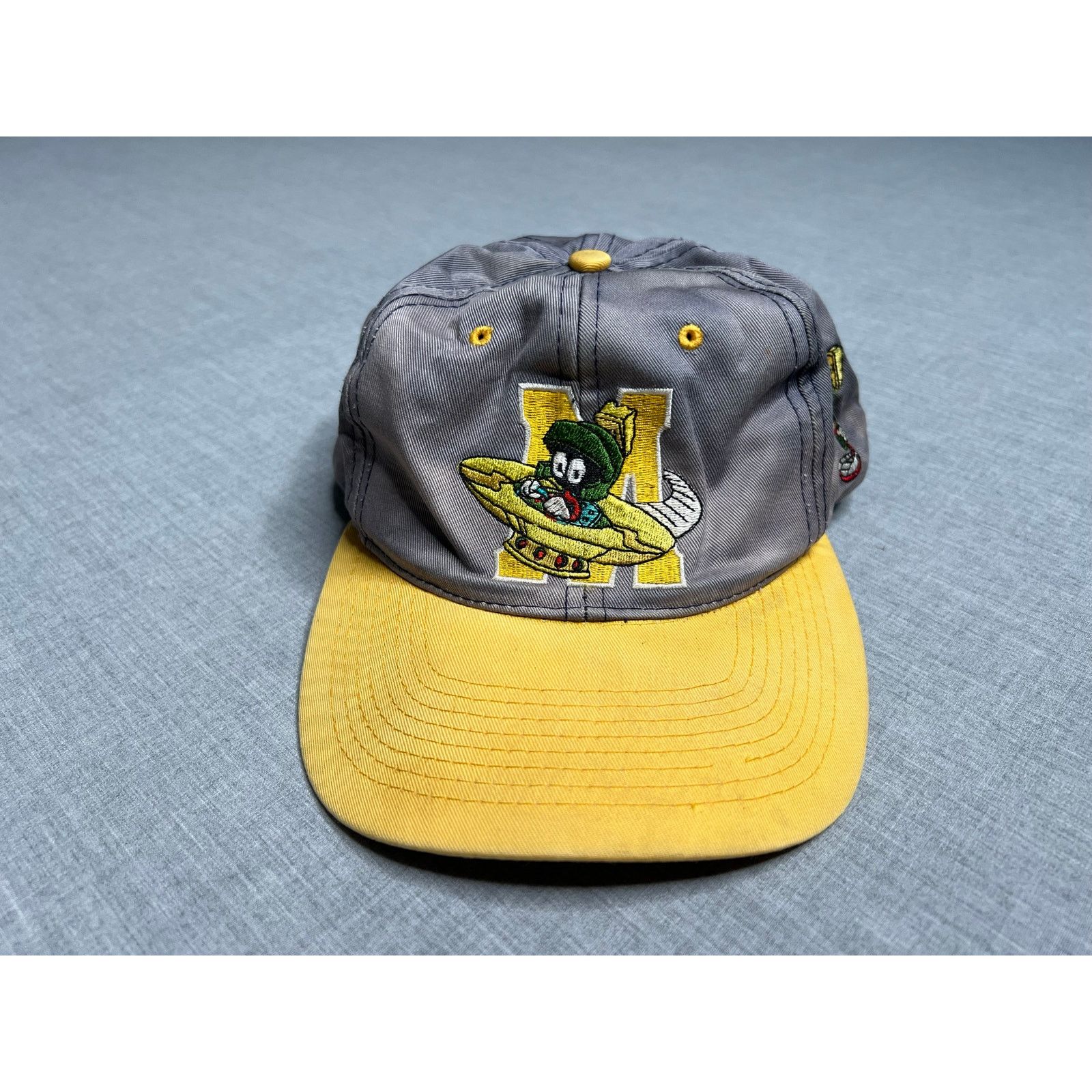 Vintage Vintage 1993 Marvin The Martian Looney Tunes Snapback Hat Size ONE SIZE - 2 Thumbnail