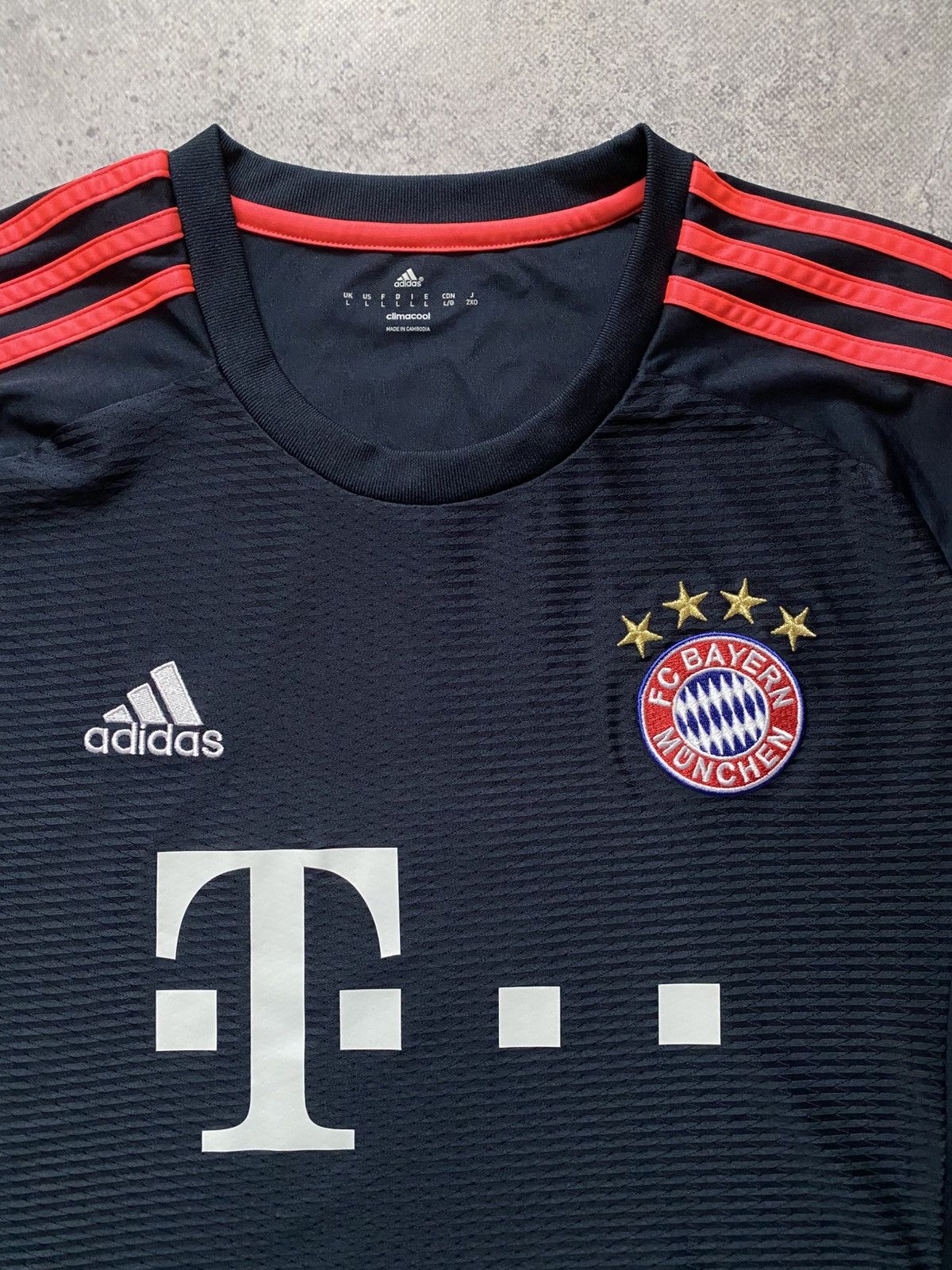 Adidas Adidas FC Bayern Munich Football Soccer Jersey Munchen Size US L / EU 52-54 / 3 - 2 Thumbnail