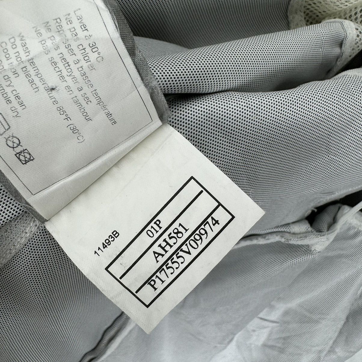 Chanel 🌟CHANEL IDENTIFICATION HOODIE AW01 SPORTS 2 WAY LIGHT JACKET Size M / US 6-8 / IT 42-44 - 22 Thumbnail