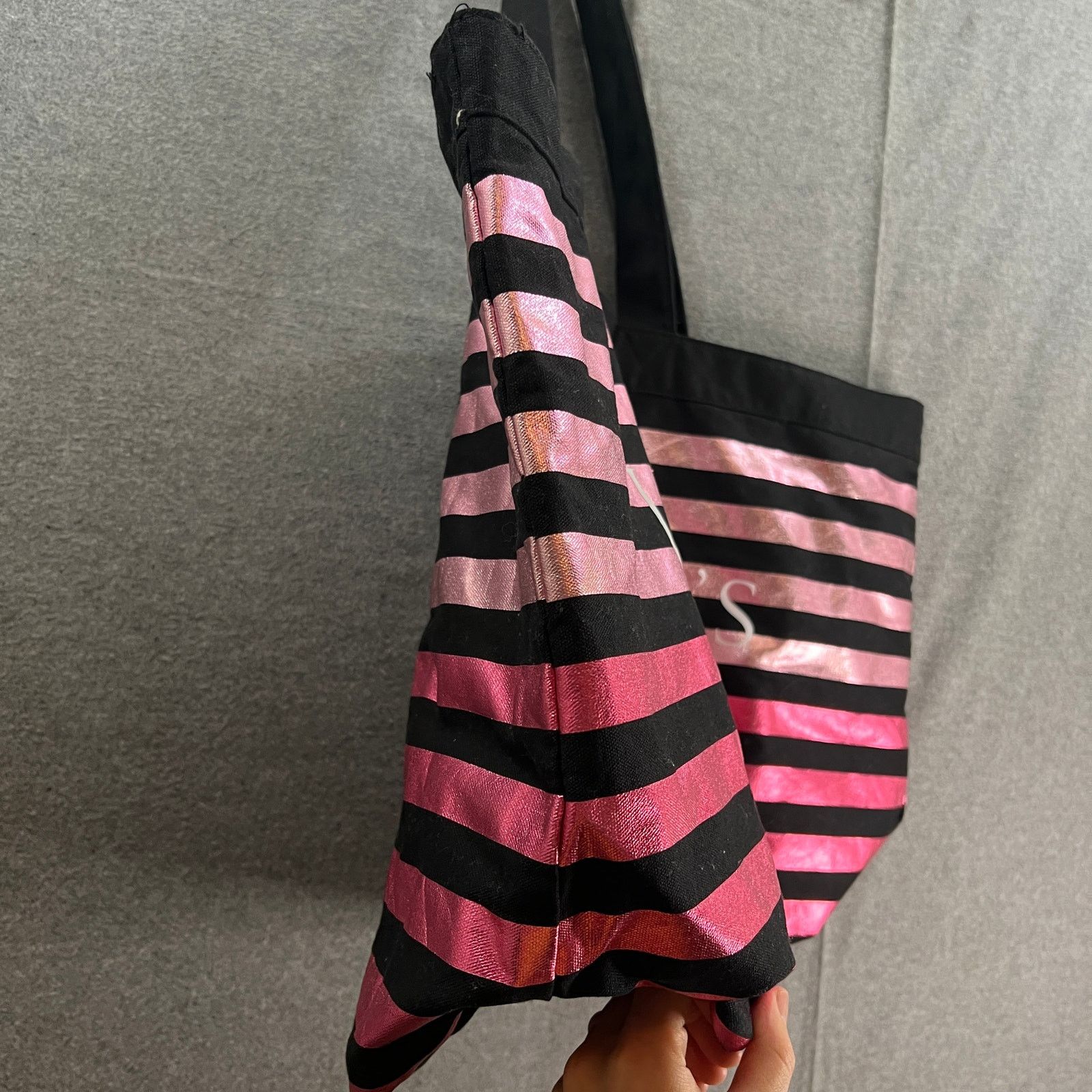 Victoria's Secret Victoria's Secret Women Tote Pink Handbags Size ONE SIZE - 9 Thumbnail