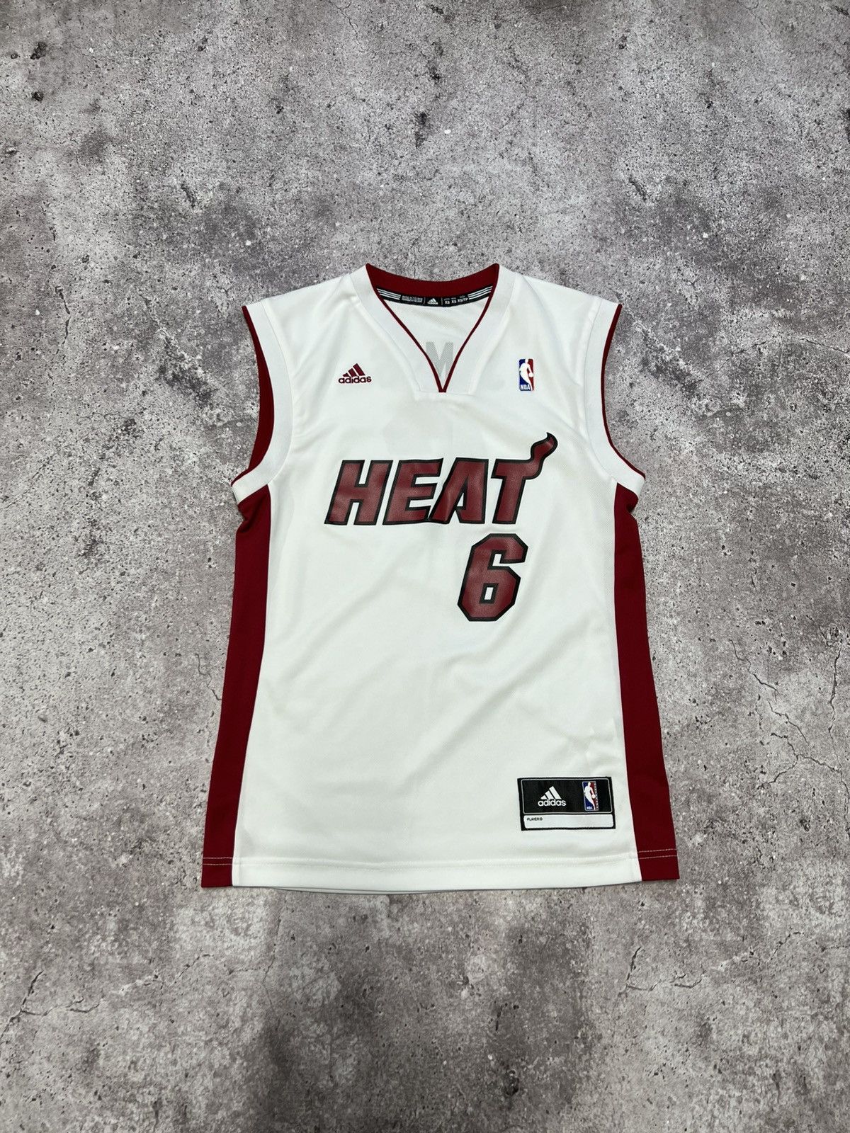 NBA 🔷Vintage Adidas Miami Heat LeBron James Jersey🔷 Size US XS / EU 42 / 0 - 1 Thumbnail