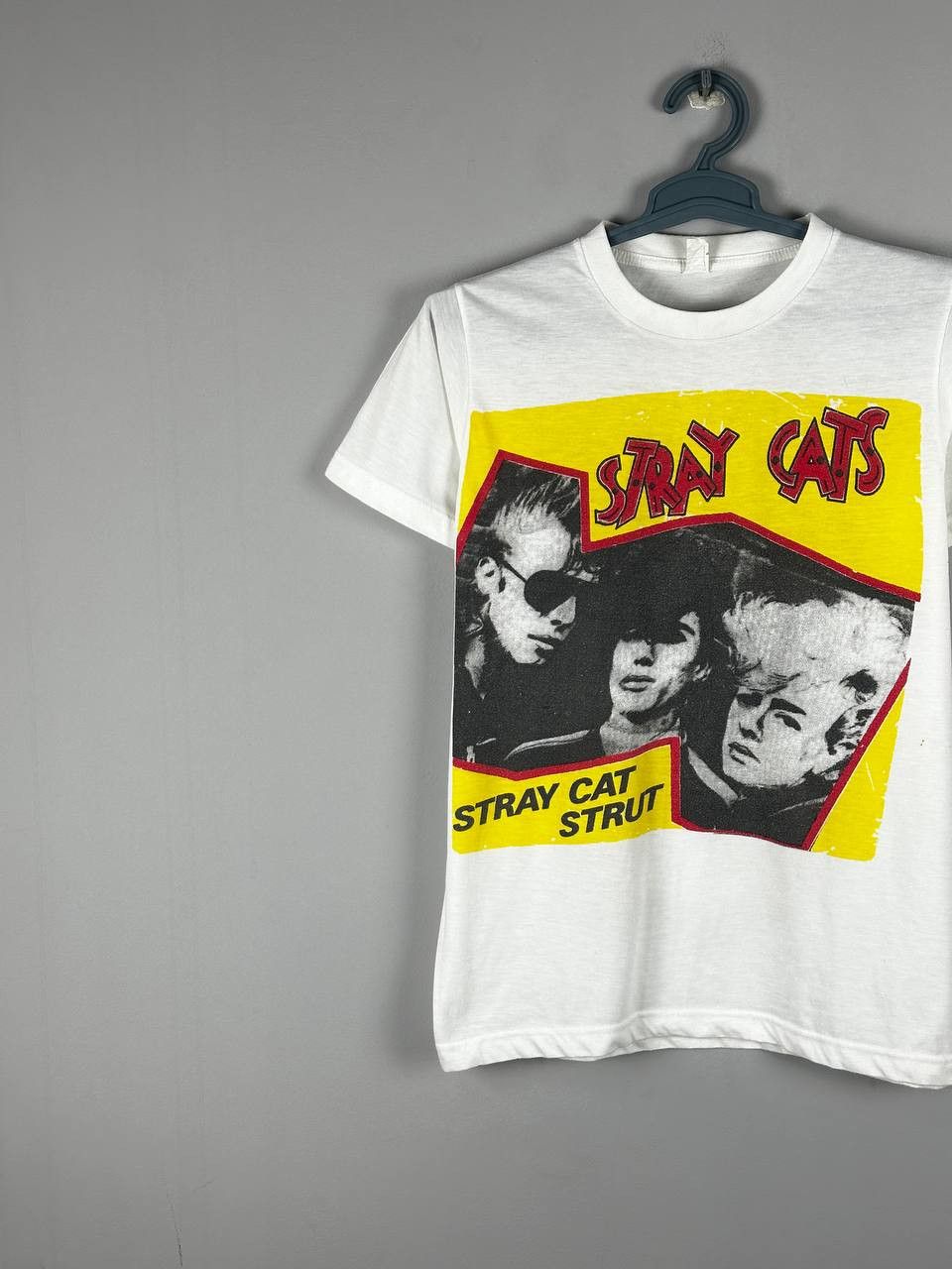 Band Tees Vintage 90s STRAY CATS Rockabilly Punk Band Tee Size US M / EU 48-50 / 2 - 2 Thumbnail