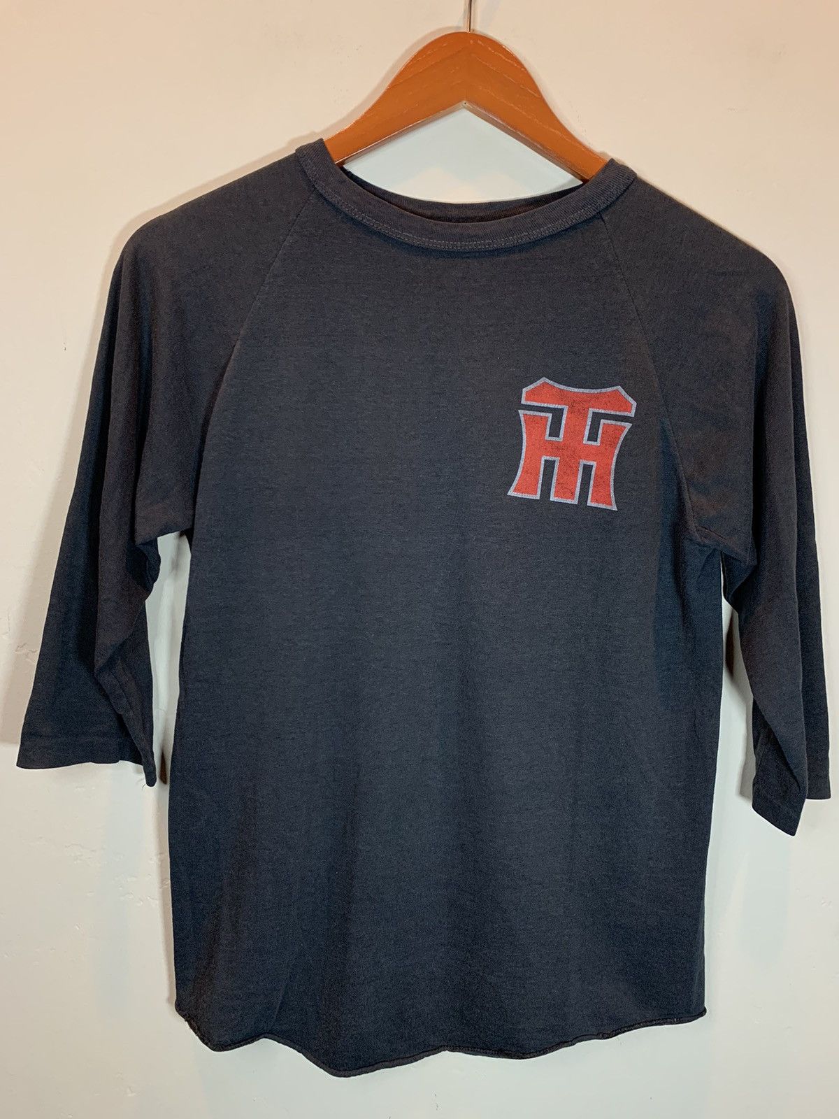 Band Tees × Vintage *RARE* Vintage 1982 Talking Heads Name Of This Band Is Shirt Size US L / EU 52-54 / 3 - 1 Thumbnail