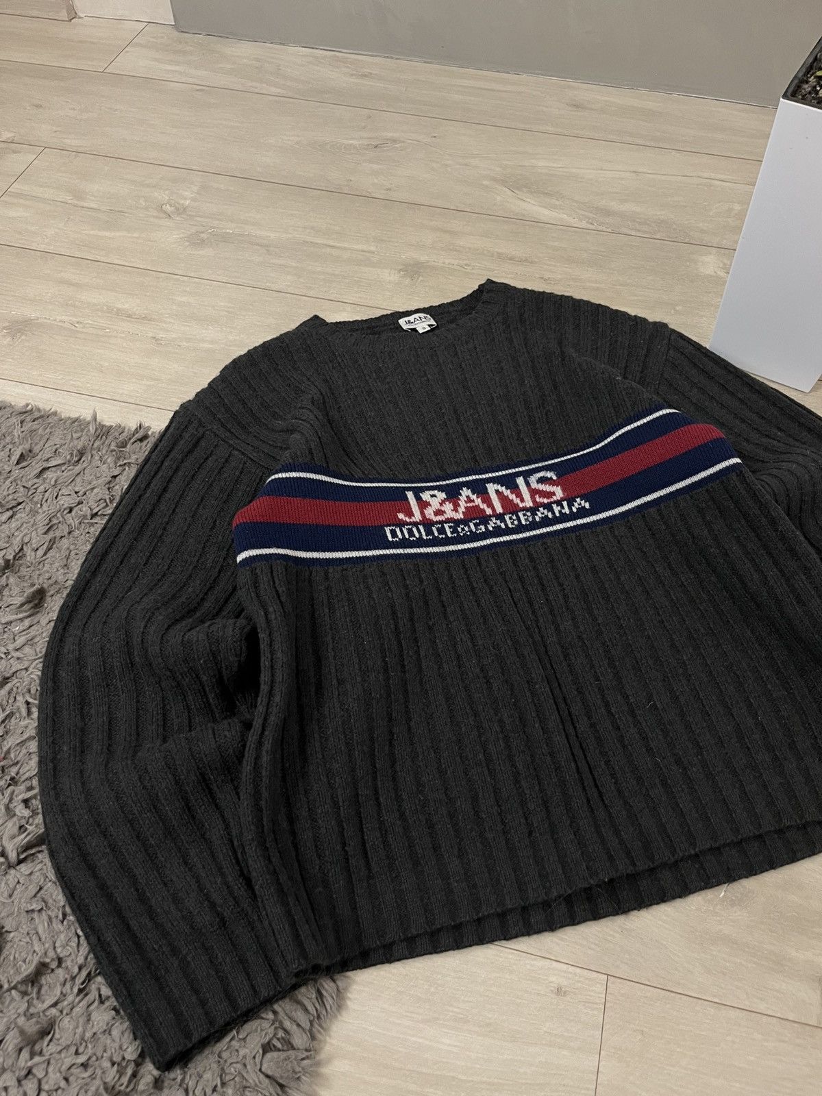 Dolce & Gabbana 🔥00'S DOLCE & GABBANA ARCHIVE CREAWNECK WOOL SWEATER DG Size US S / EU 44-46 / 1 - 2 Thumbnail