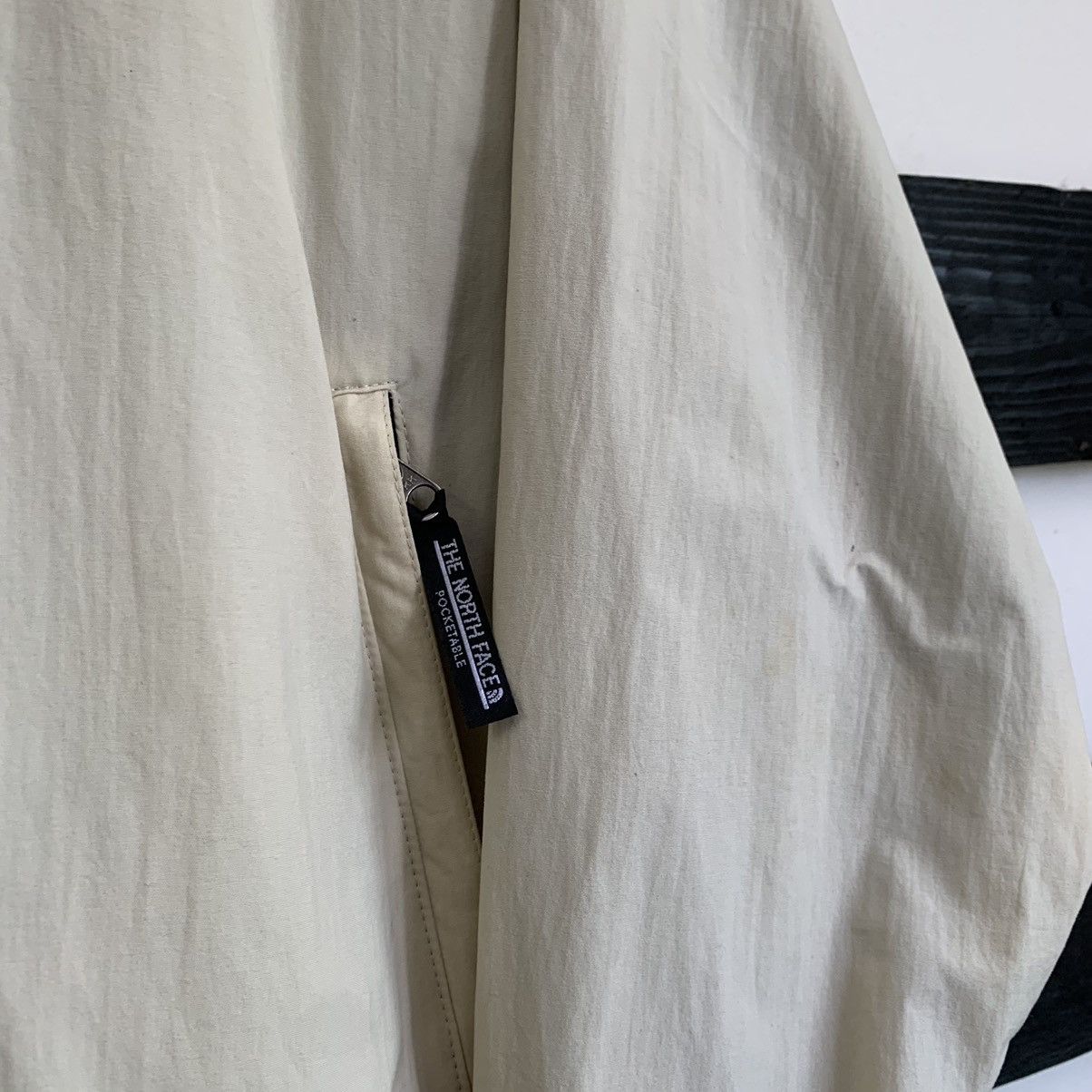 Arc'teryx Super Vintage The North Face Big Logo Pocketable Windbraker Size US M / EU 48-50 / 2 - 7 Thumbnail